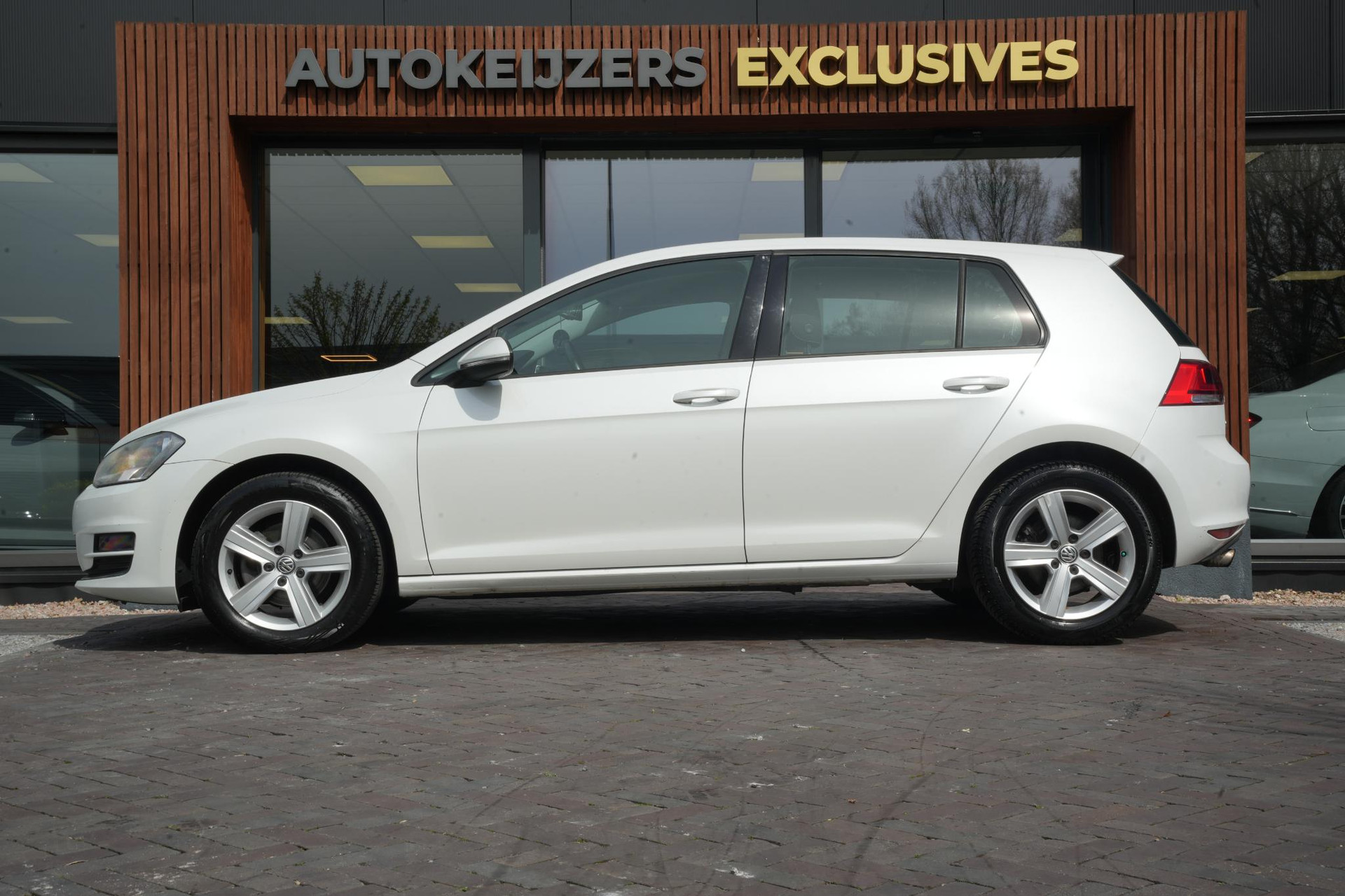Volkswagen Golf 1.2 TSI Highline 2013 Oryx white pearl 5