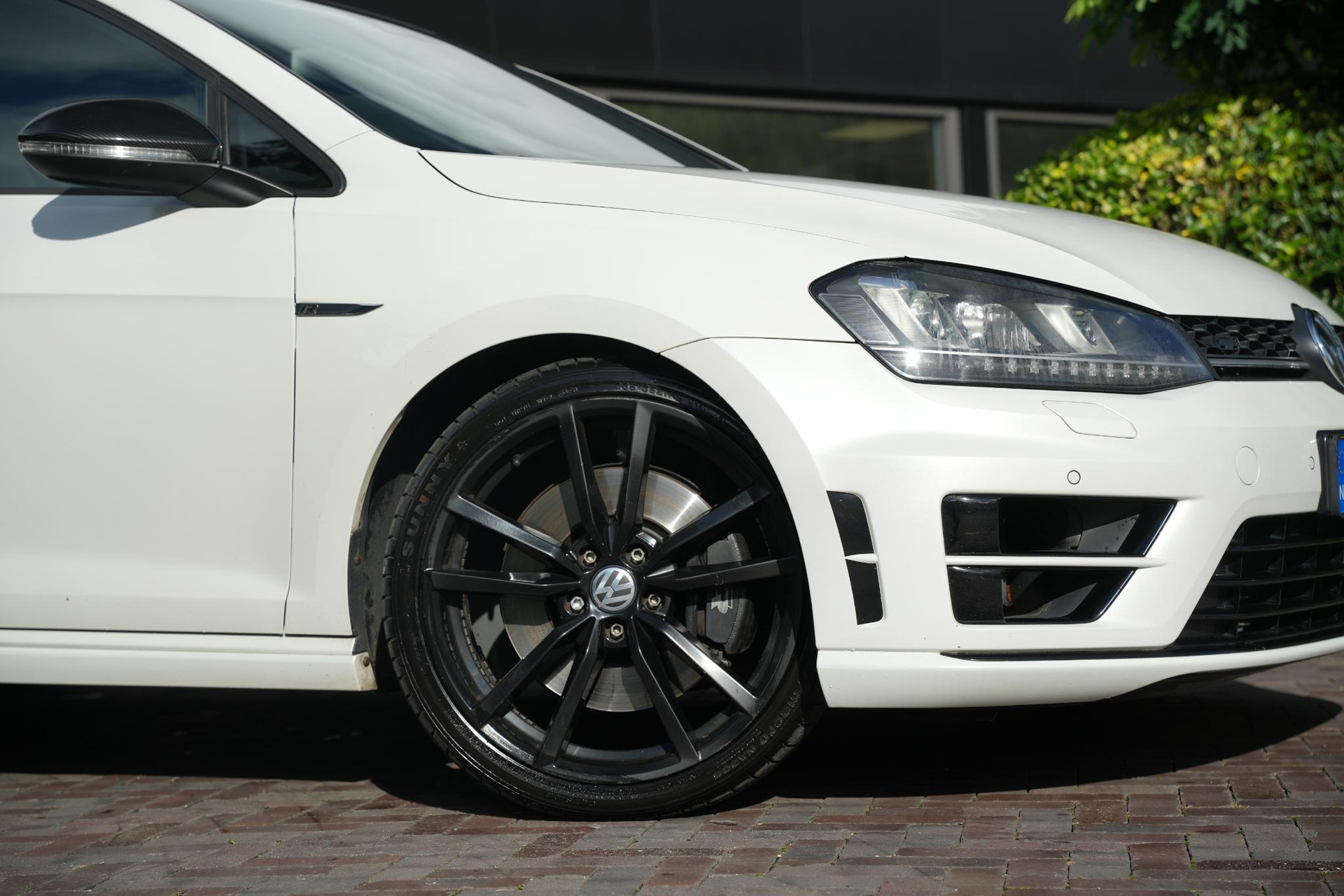 Volkswagen Golf 2.0 TSI R 4Motion 2014 Oryx white mother-of-pearl eff (0R0R) 10