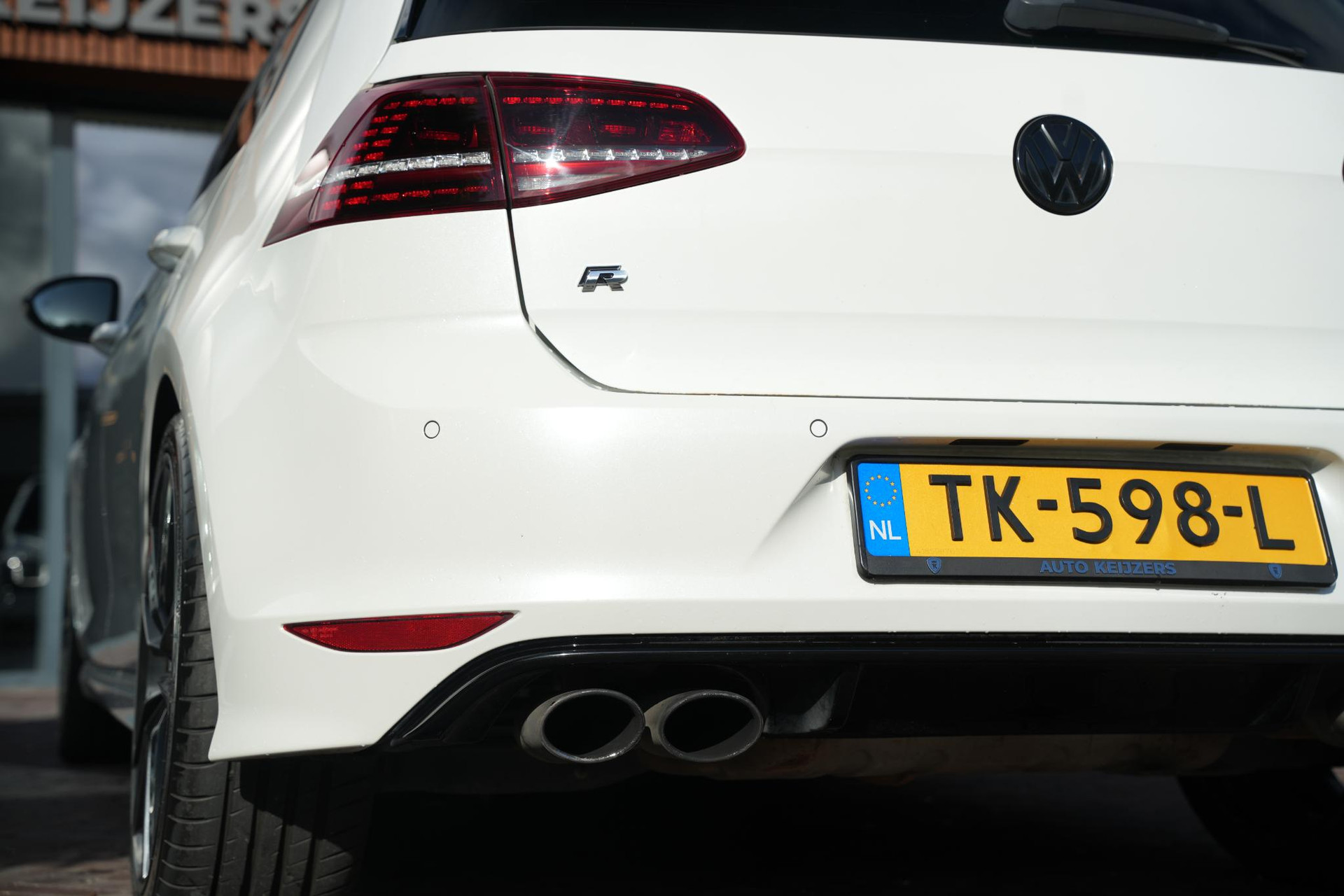 Volkswagen Golf 2.0 TSI R 4Motion 2014 Oryx white mother-of-pearl eff (0R0R) 24