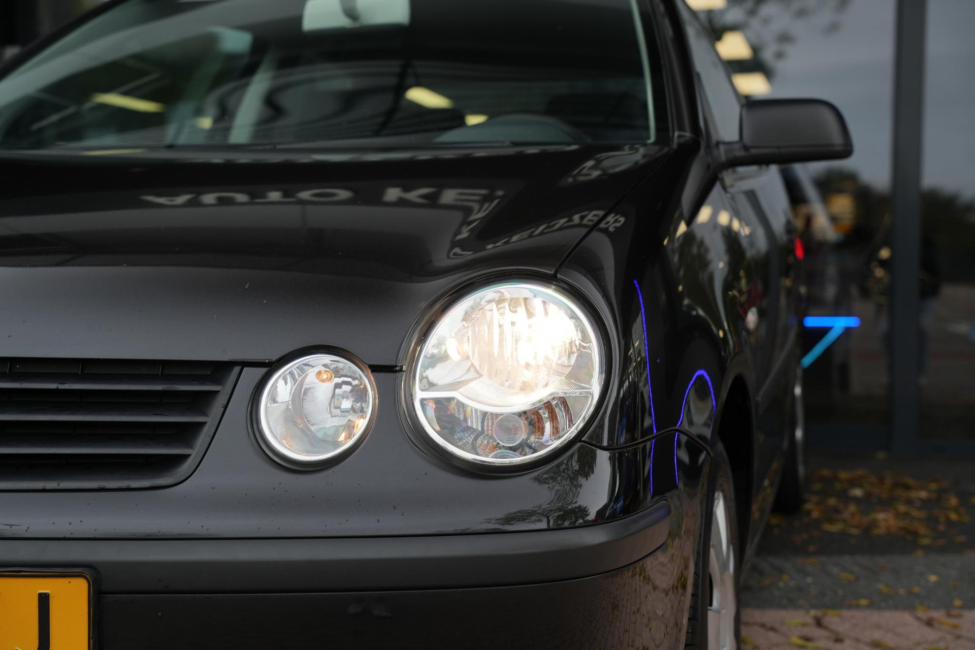 Volkswagen Polo 1.4-16V 2003 Blackmagic pareleffect 14