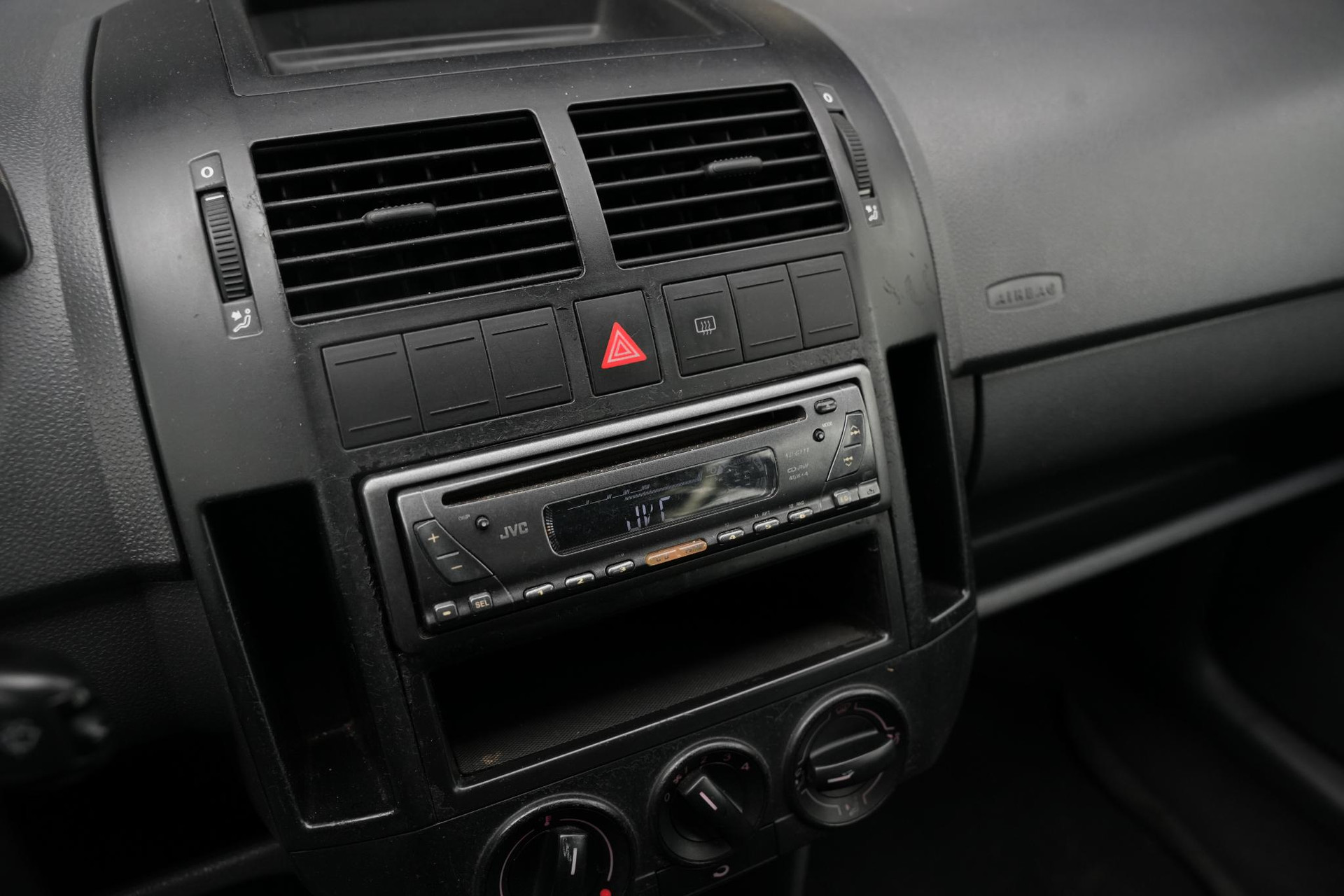Volkswagen Polo 1.4-16V 2003 Blackmagic pareleffect 21