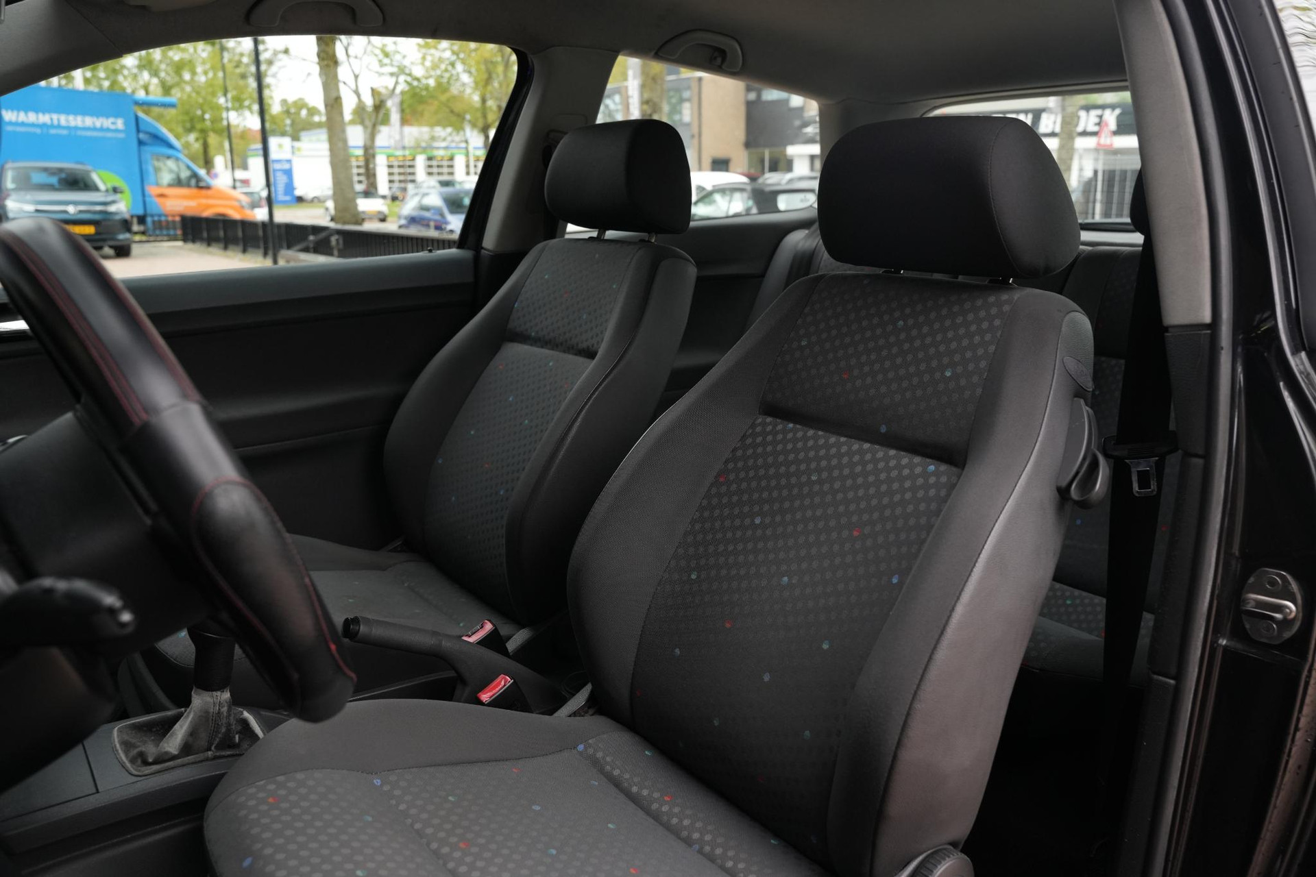 Volkswagen Polo 1.4-16V 2003 Blackmagic pareleffect 4