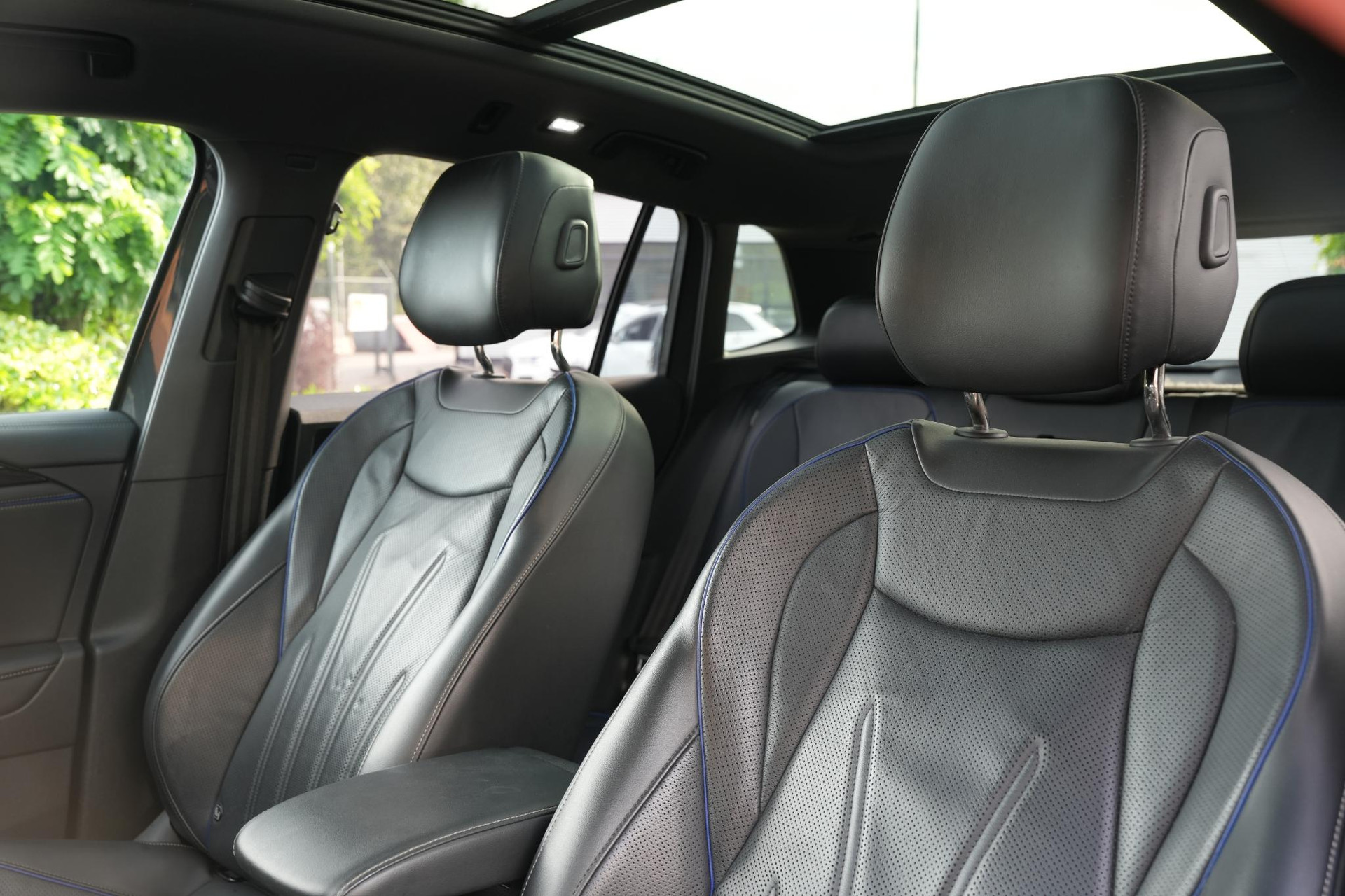 Volkswagen Tiguan 1.5 eHybrid R-Line Business 2024 Dolphin grey 15