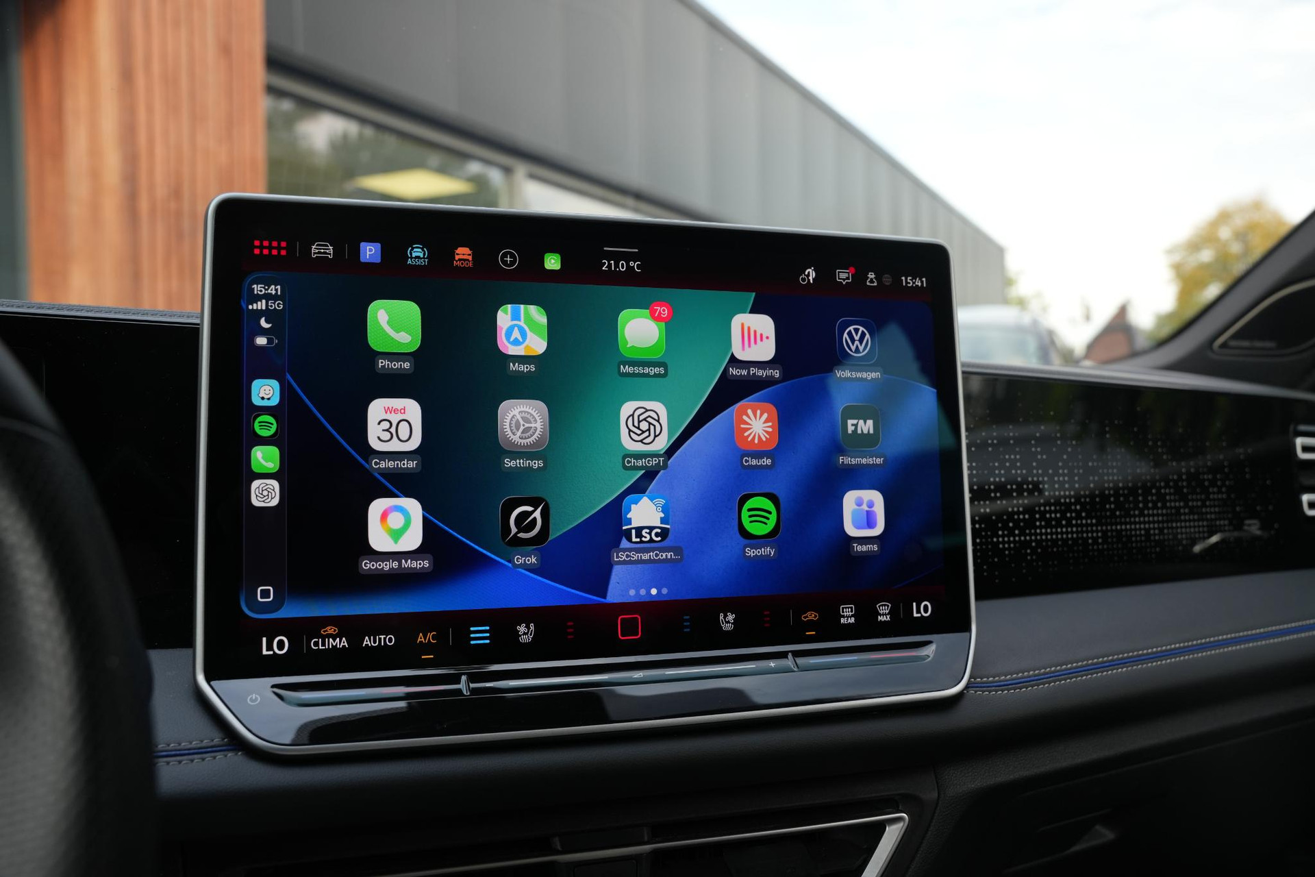 Volkswagen Tiguan 1.5 eHybrid R-Line Business 2024 Dolphin grey 18