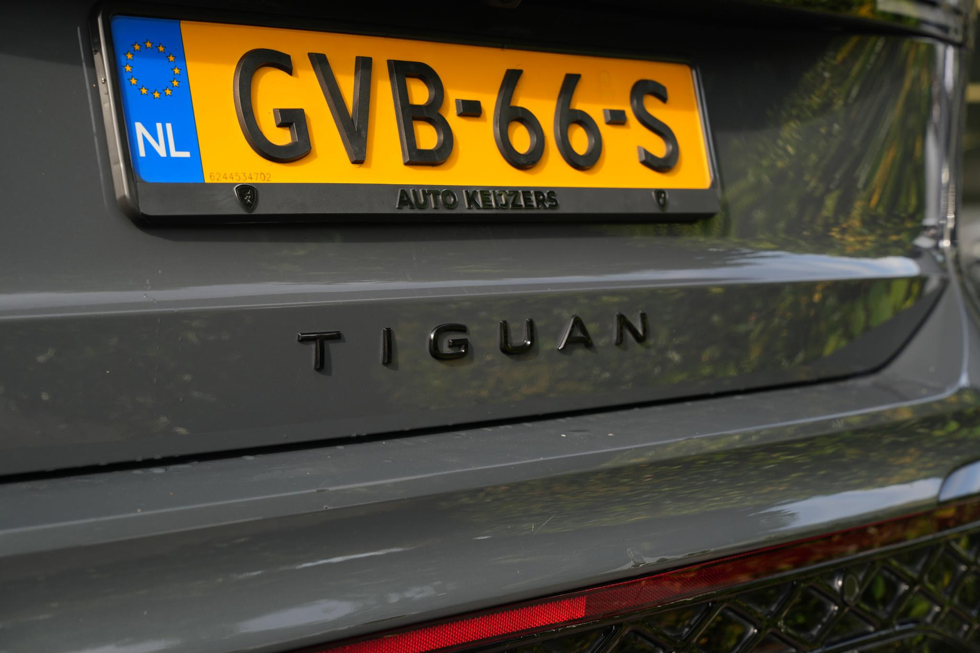 Volkswagen Tiguan 1.5 eHybrid R-Line Business 2024 Dolphin grey 28