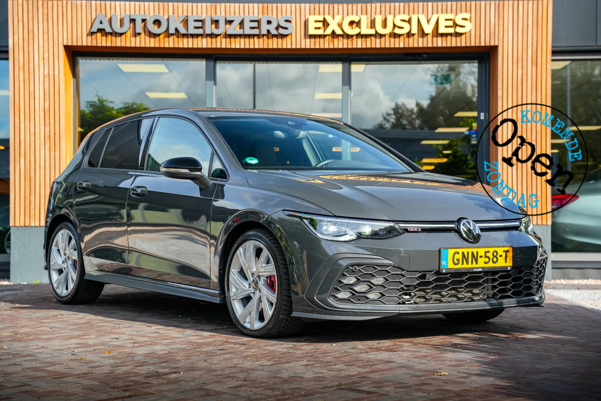 Volkswagen Golf 2.0 TSI GTI 2023 Urano grey 1