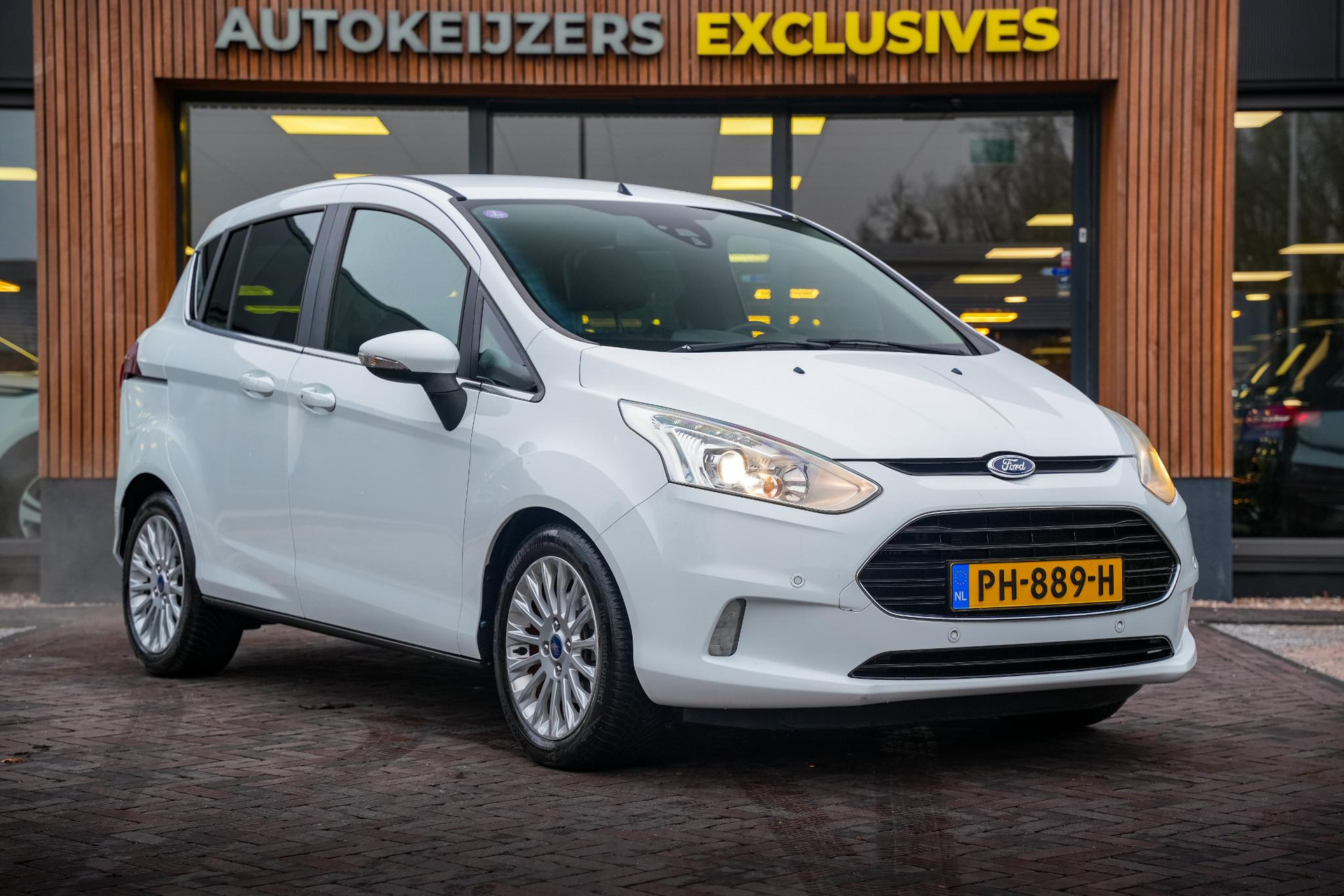Ford B-MAX 1.0 EcoBoost Titanium 2014 1