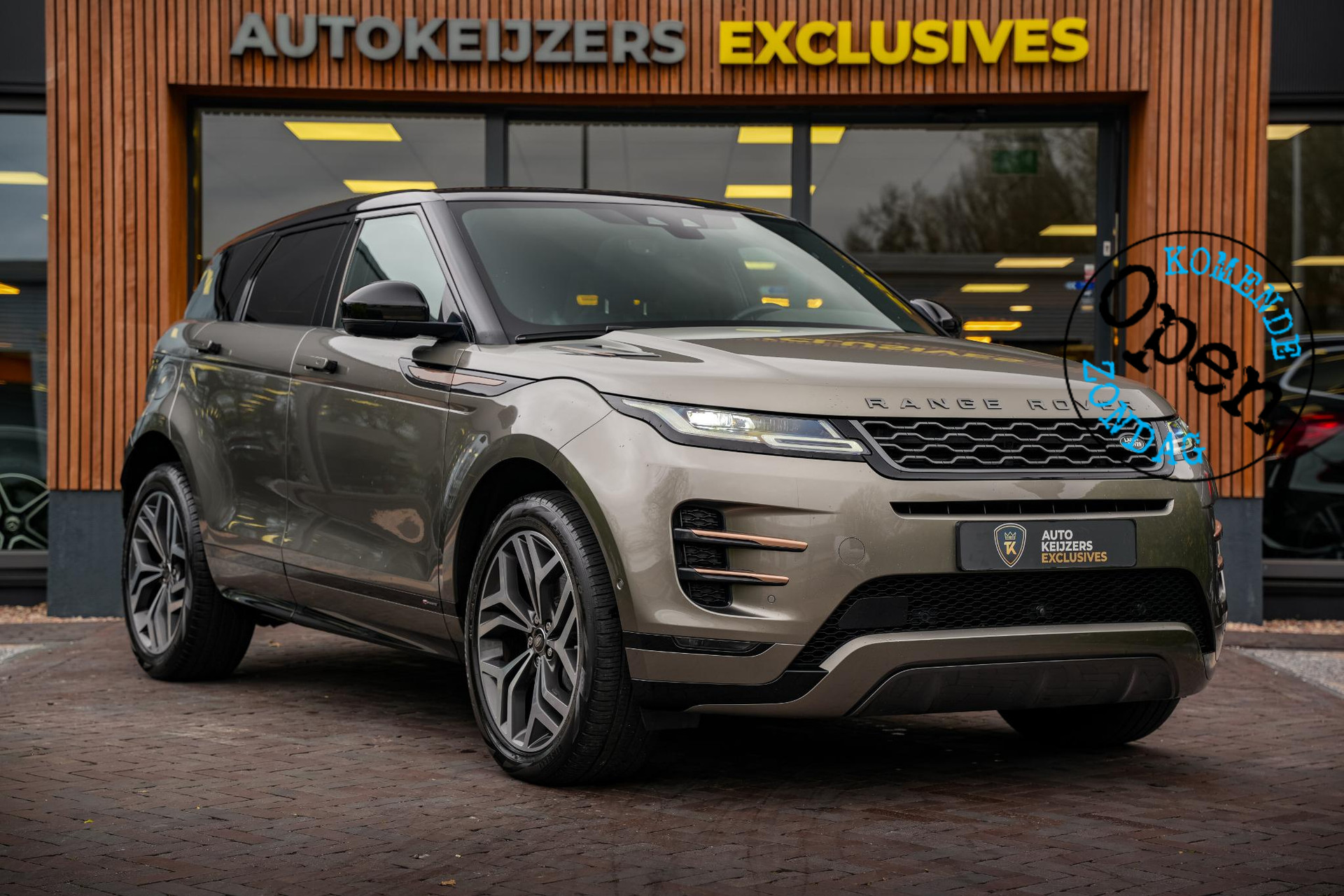 Land Rover Range Rover Evoque 2.0 P200 AWD R-Dynamic SE 2019 GALLIUM/SILICON SILVER 1