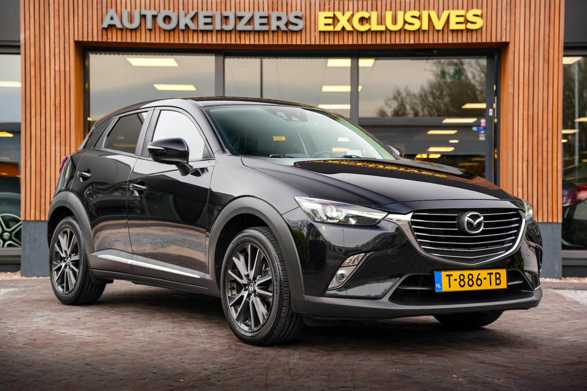 Mazda CX-3 2.0 SkyActiv-G 150 GT-M 4WD 2016 1