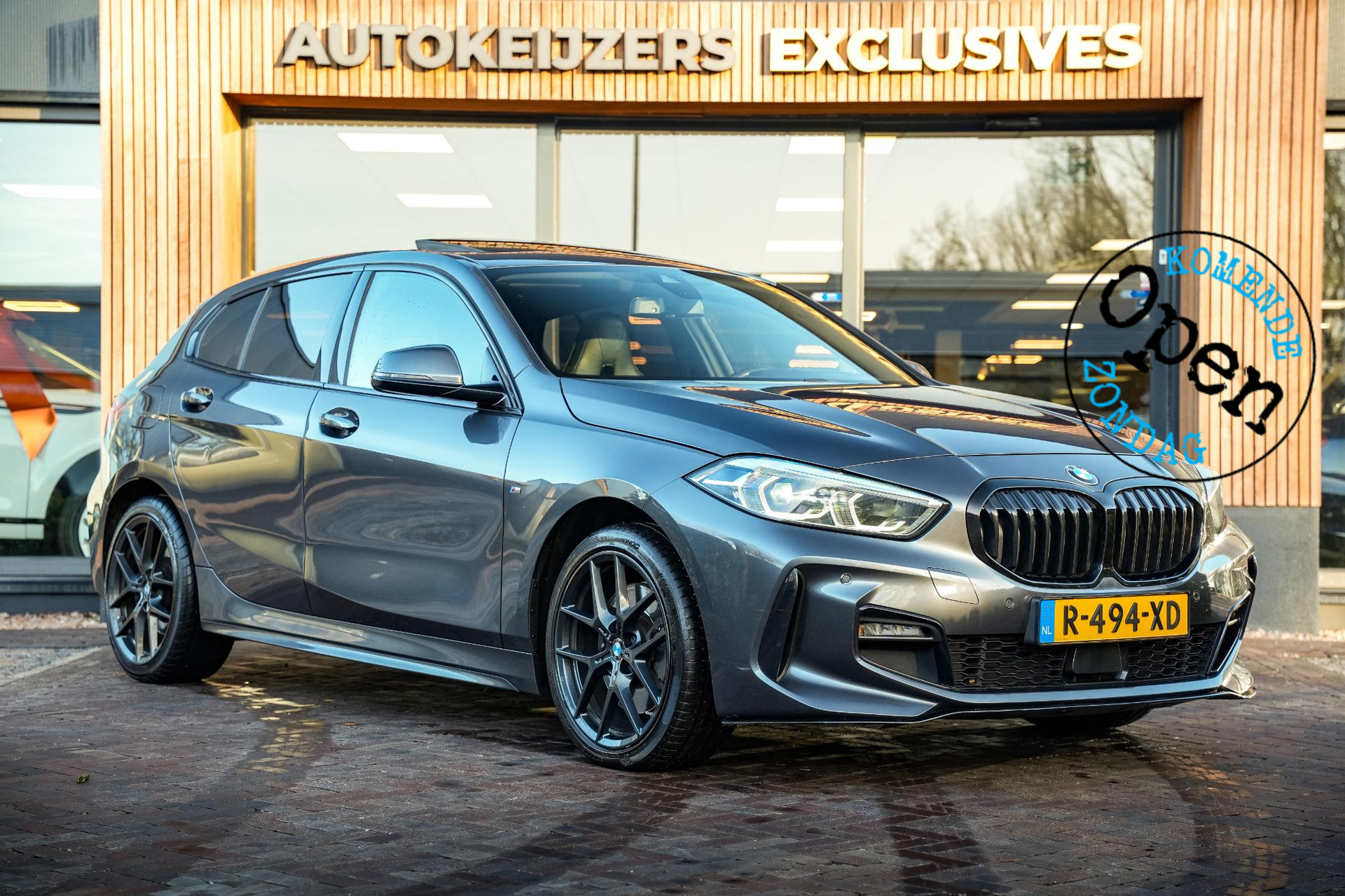 BMW 1-serie 120d xDrive High Executive Edition 2019 1