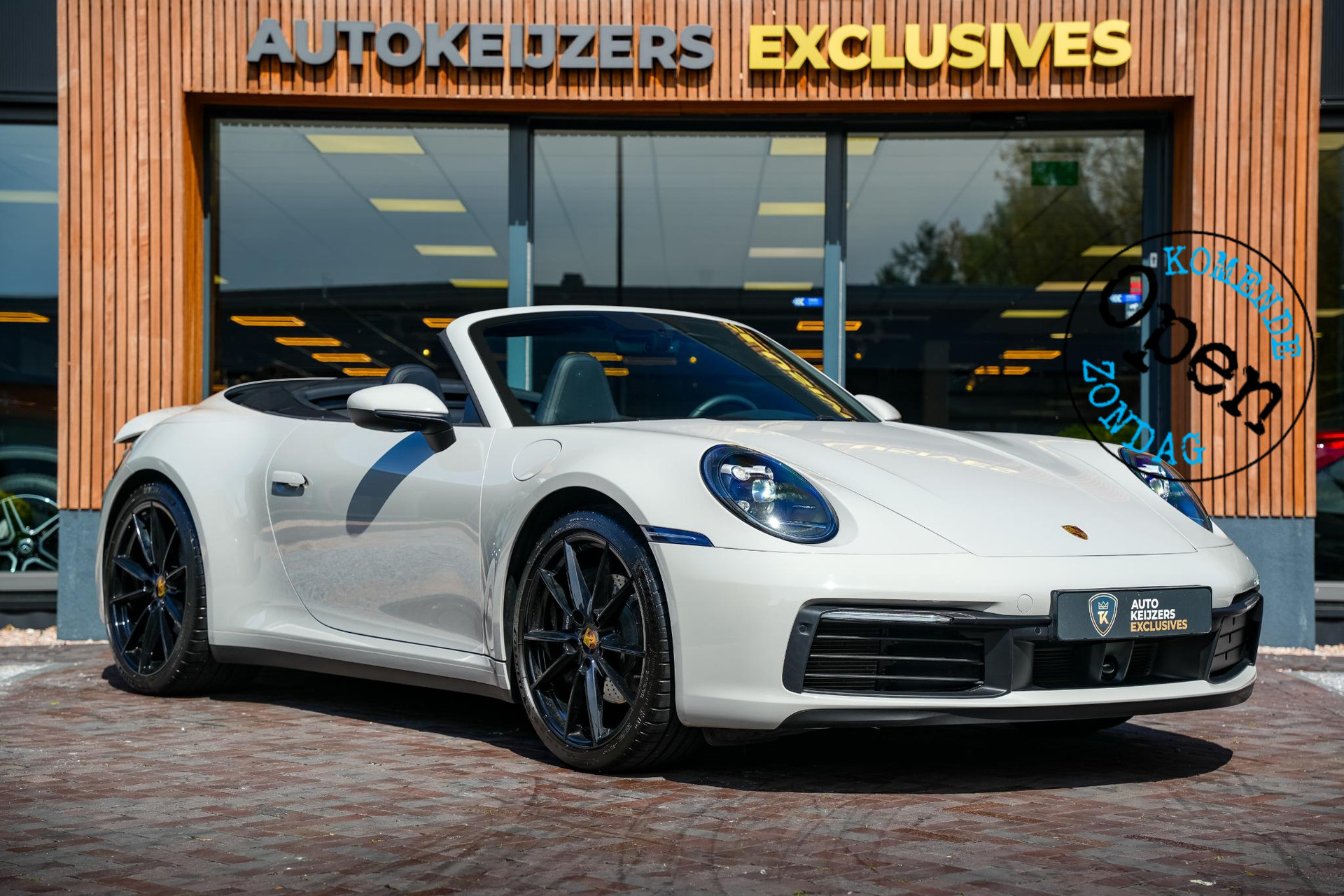 Porsche 911 Cabrio 3.0 Carrera 2024 1