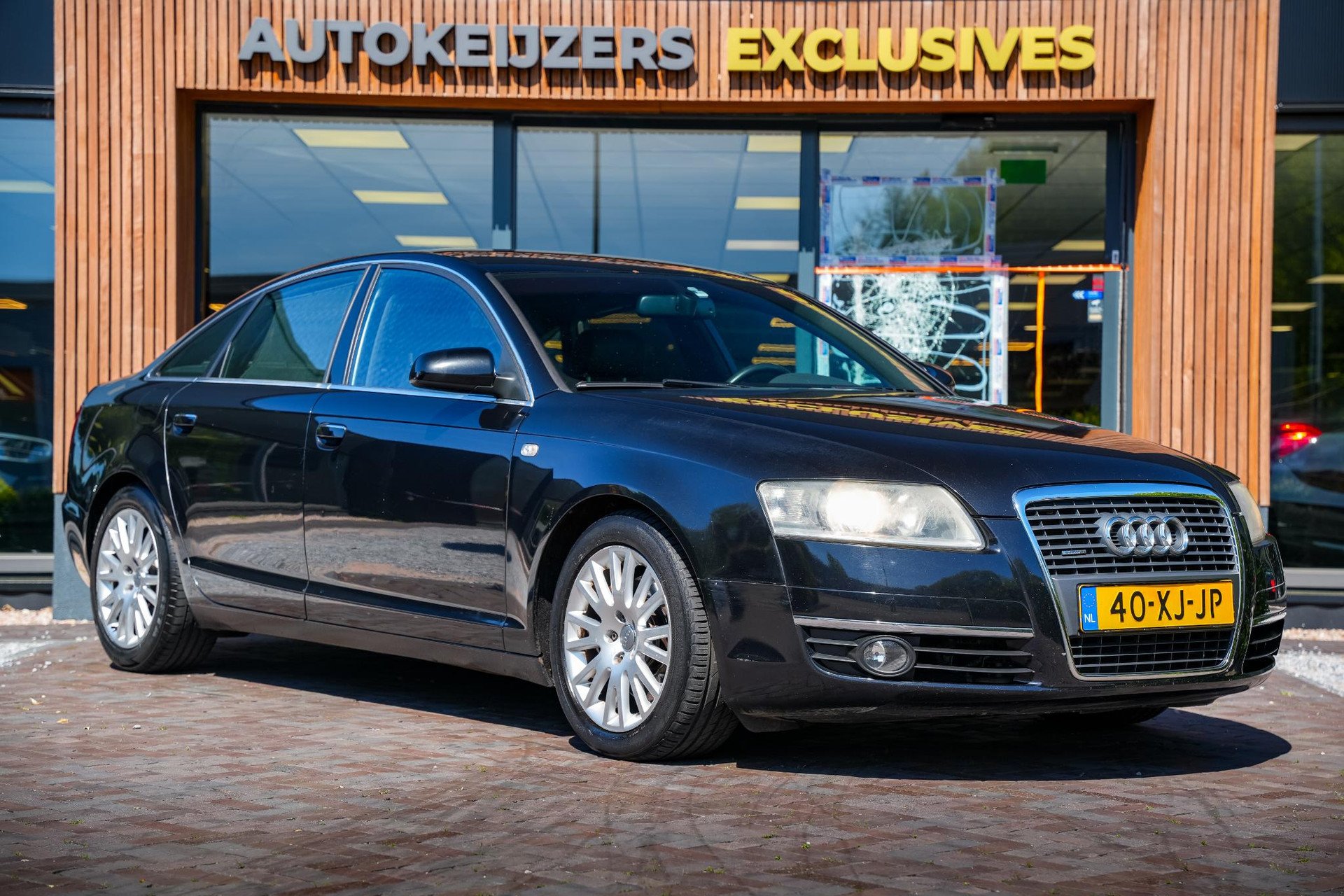 Audi A6 Limousine 2.7 TDI quattro Pro Line Business 2007 Phantomzwart pareleffect 1