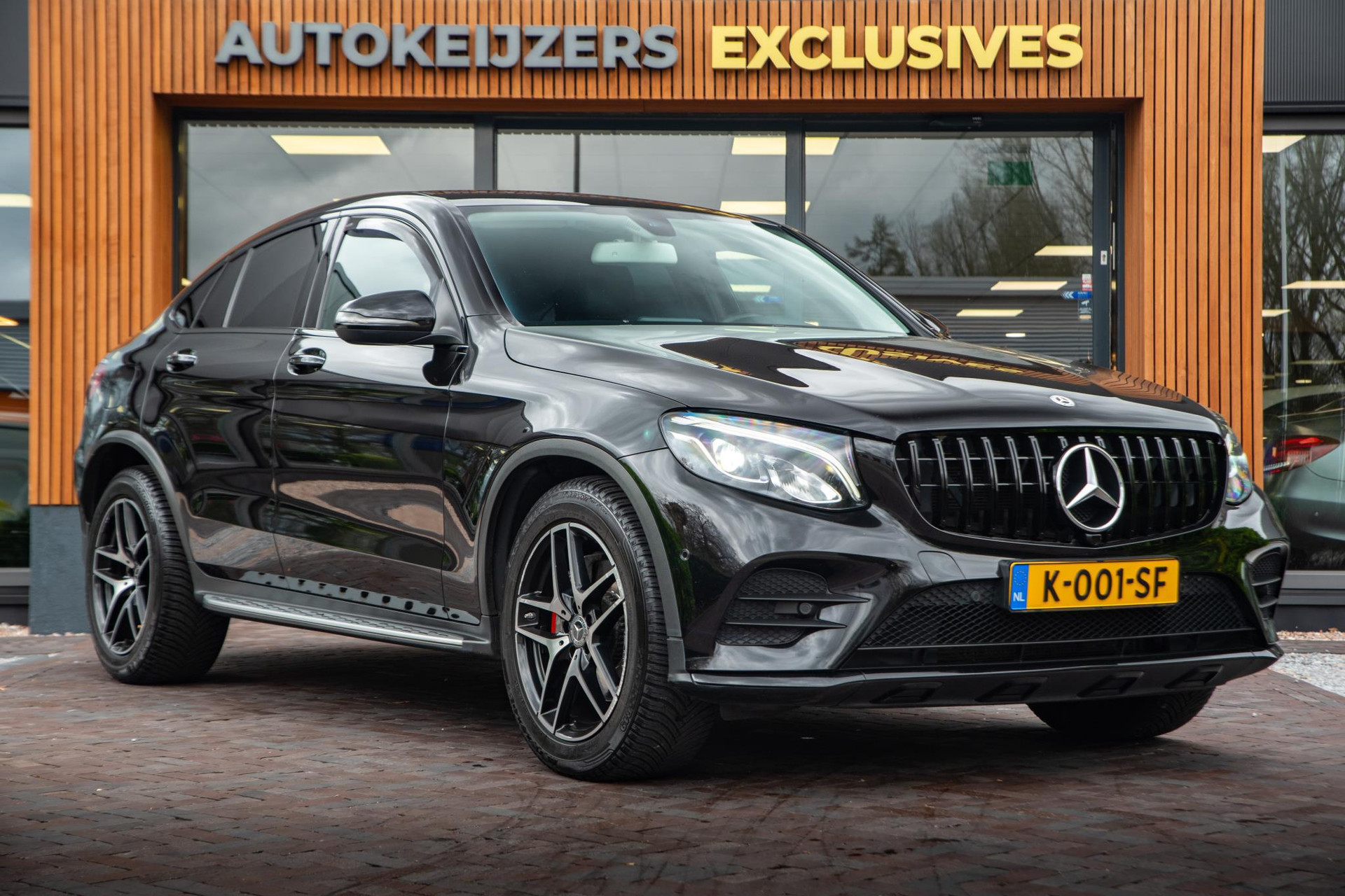 Mercedes-Benz GLC Coupé 250 d 4MATIC Edition 1 2017 1