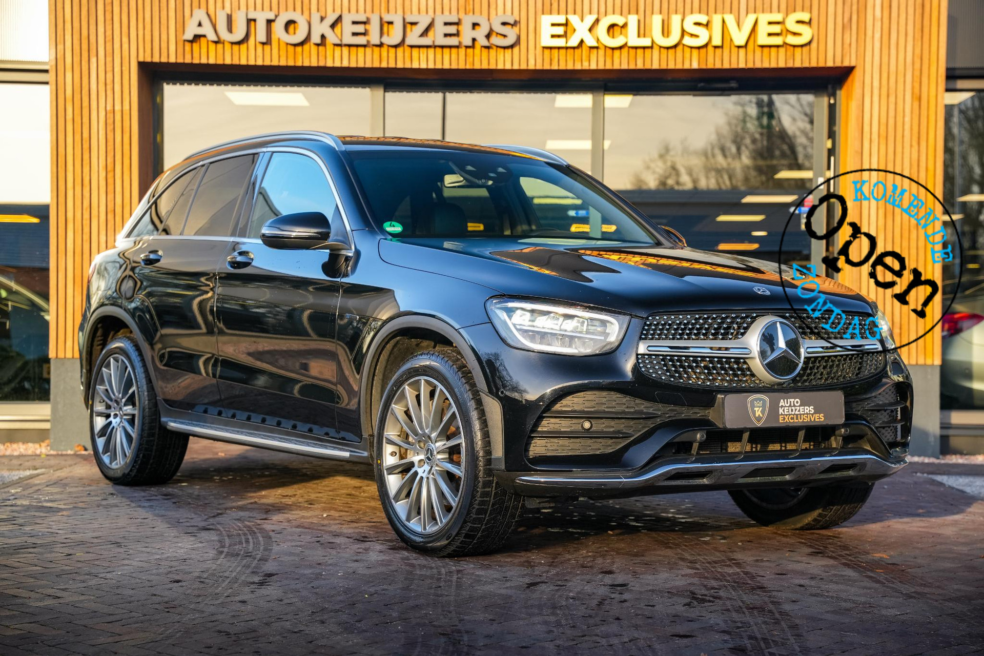 Mercedes-Benz GLC 300e 4MATIC Business Solution AMG 2020 1