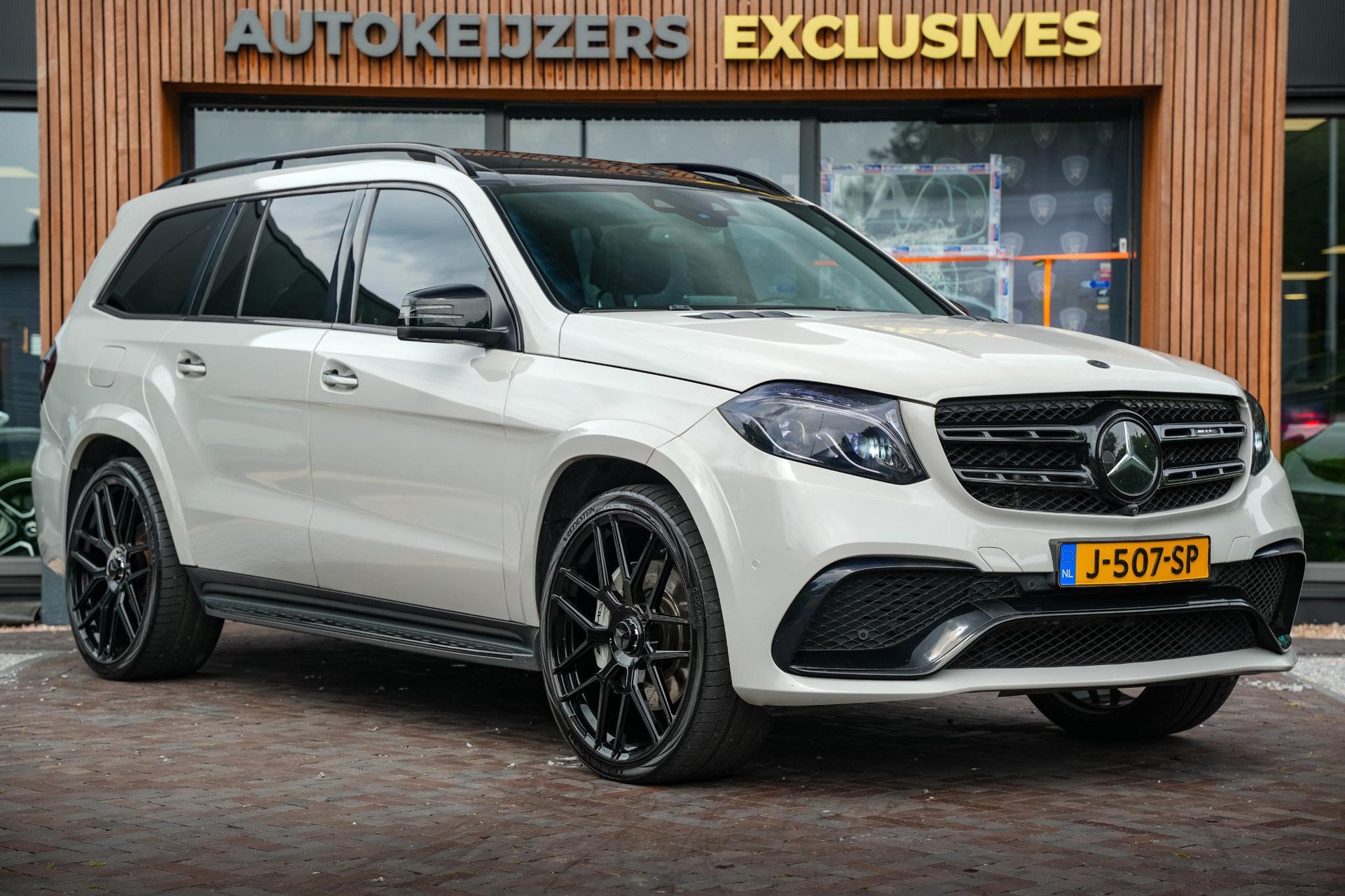 Mercedes-Benz GLS AMG 63 4MATIC 2016 1