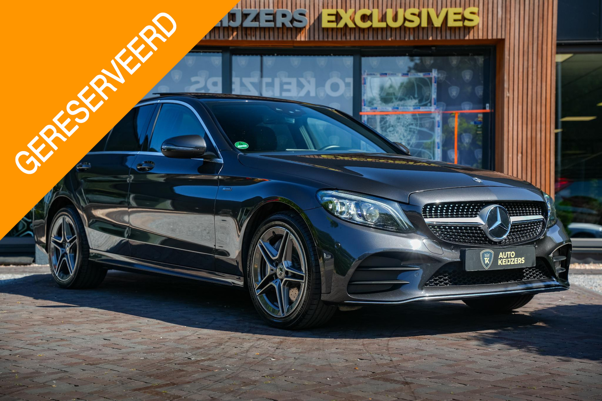 Mercedes-Benz C-Klasse 300 de AMG Line 2021 1
