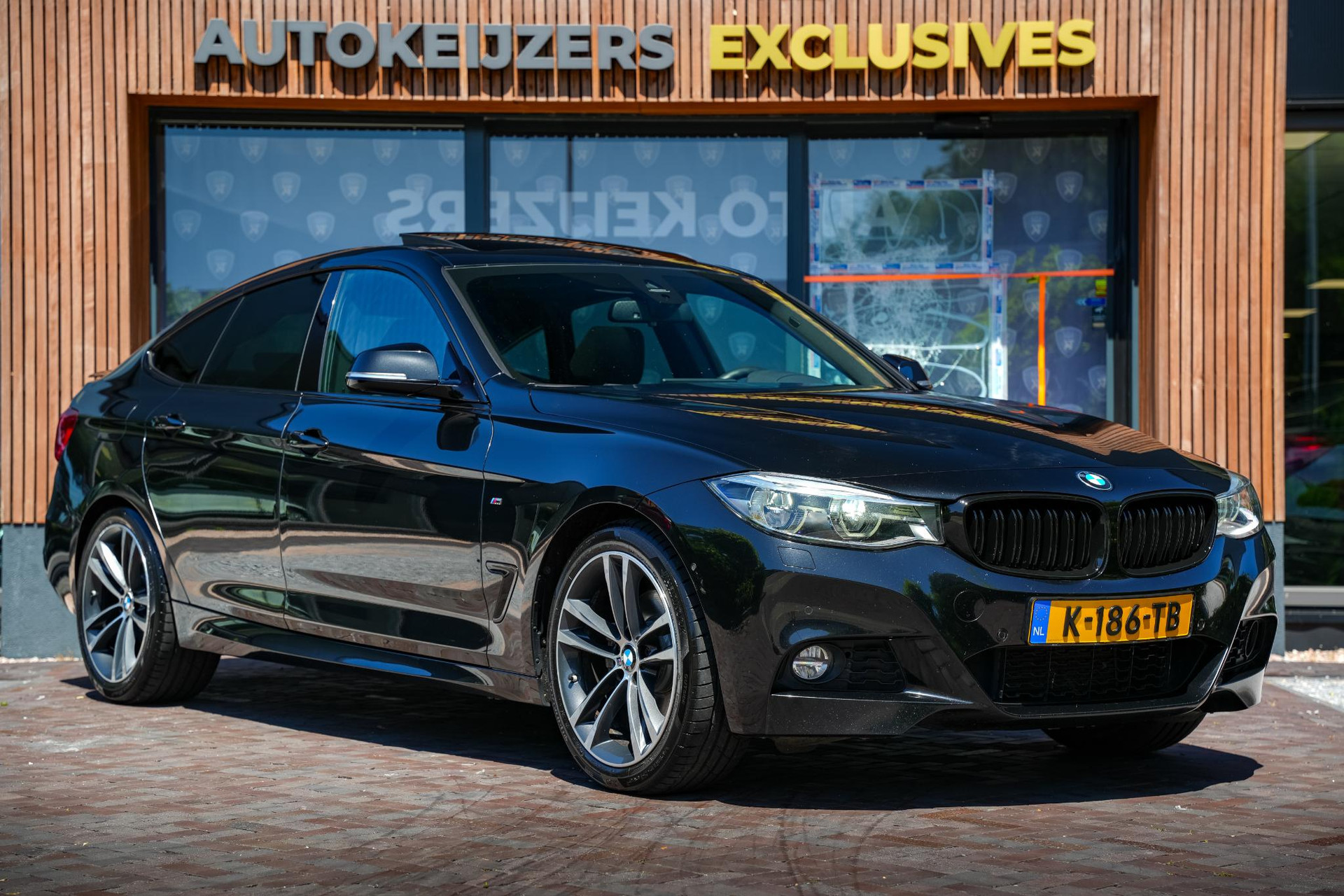 BMW 3-serie Gran Turismo 330d xDrive High Executive 2017  1