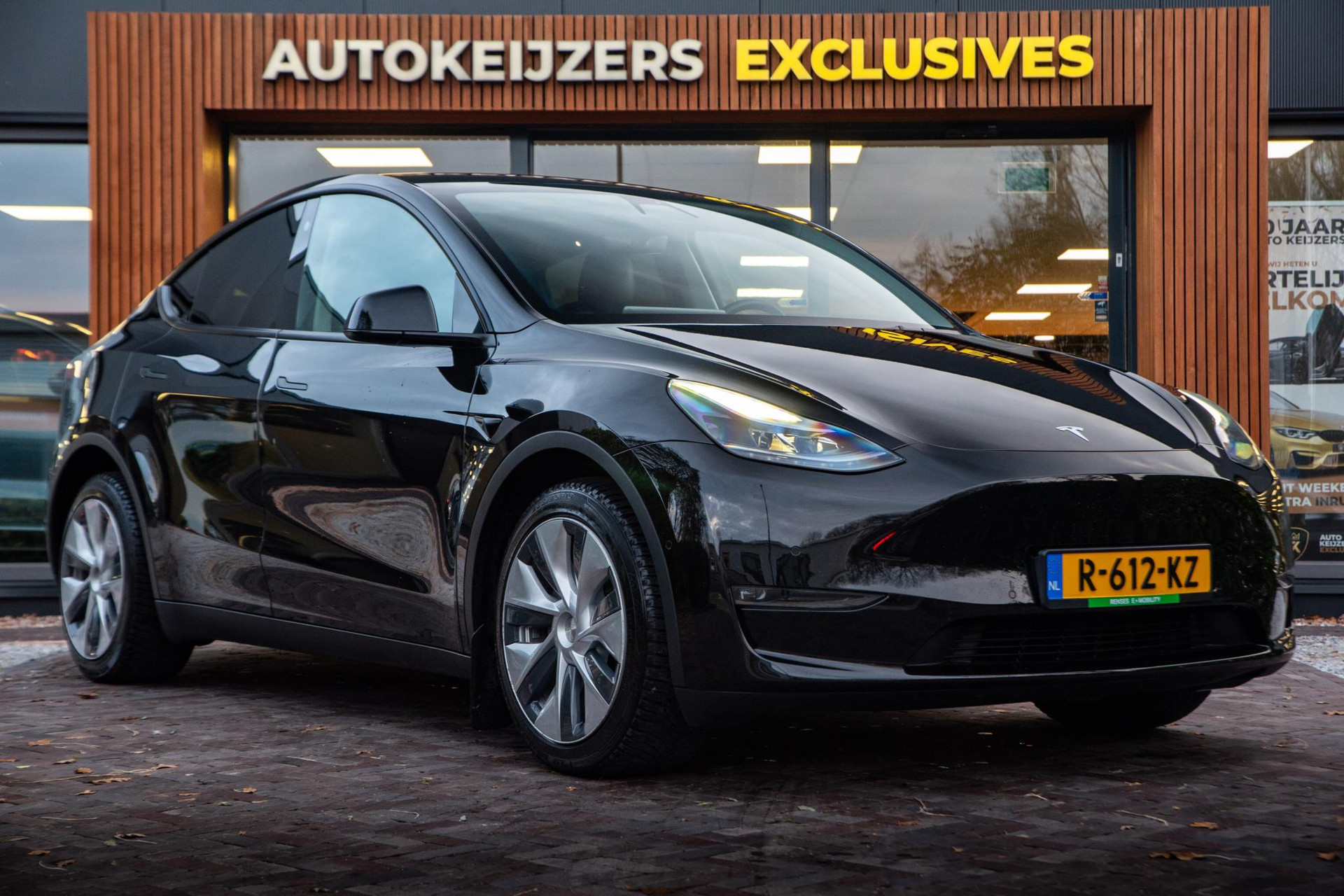 Tesla Model Y Long Range 75 kWh Stuurverw. Panodak 2021  1