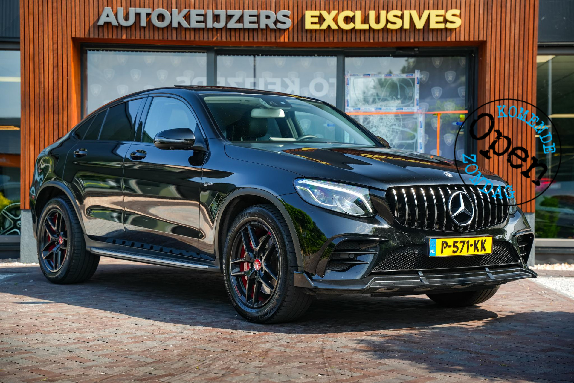 Mercedes-Benz GLC Coupé AMG 43 4MATIC 2018 BLACK (040U) 1