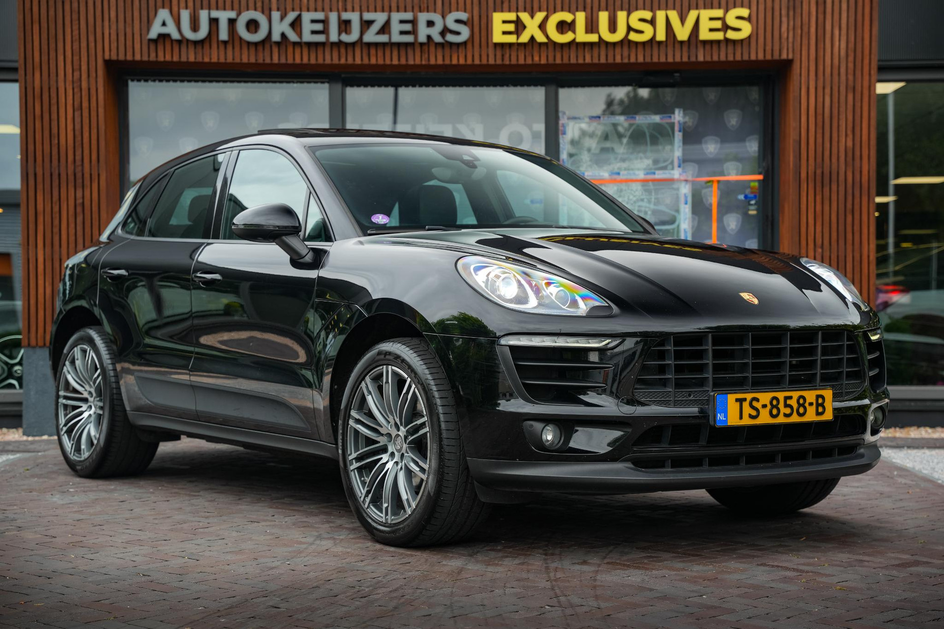 Porsche Macan 2.0 2017  1