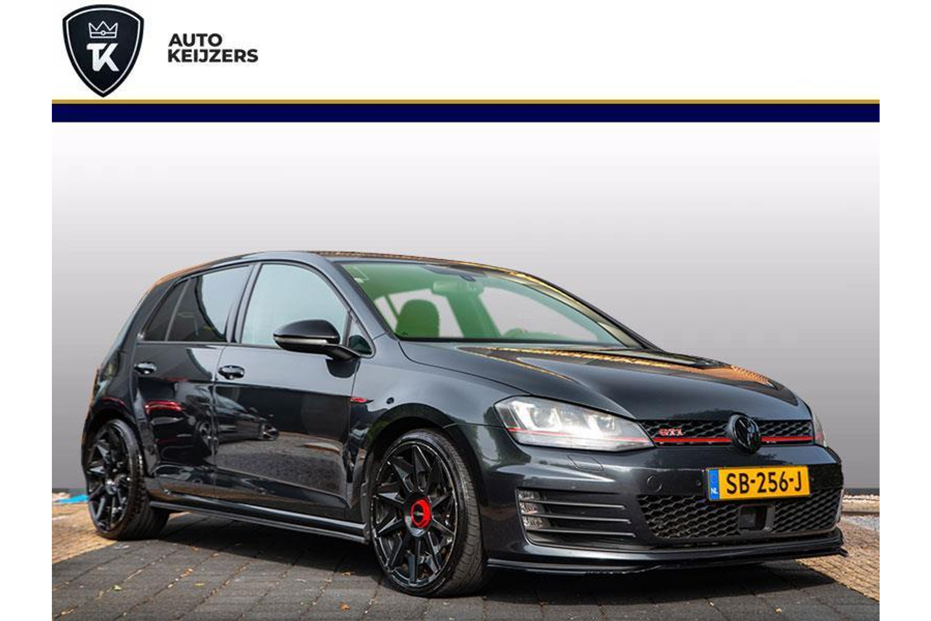 Volkswagen Golf 2.0 TSI GTI 2013 1