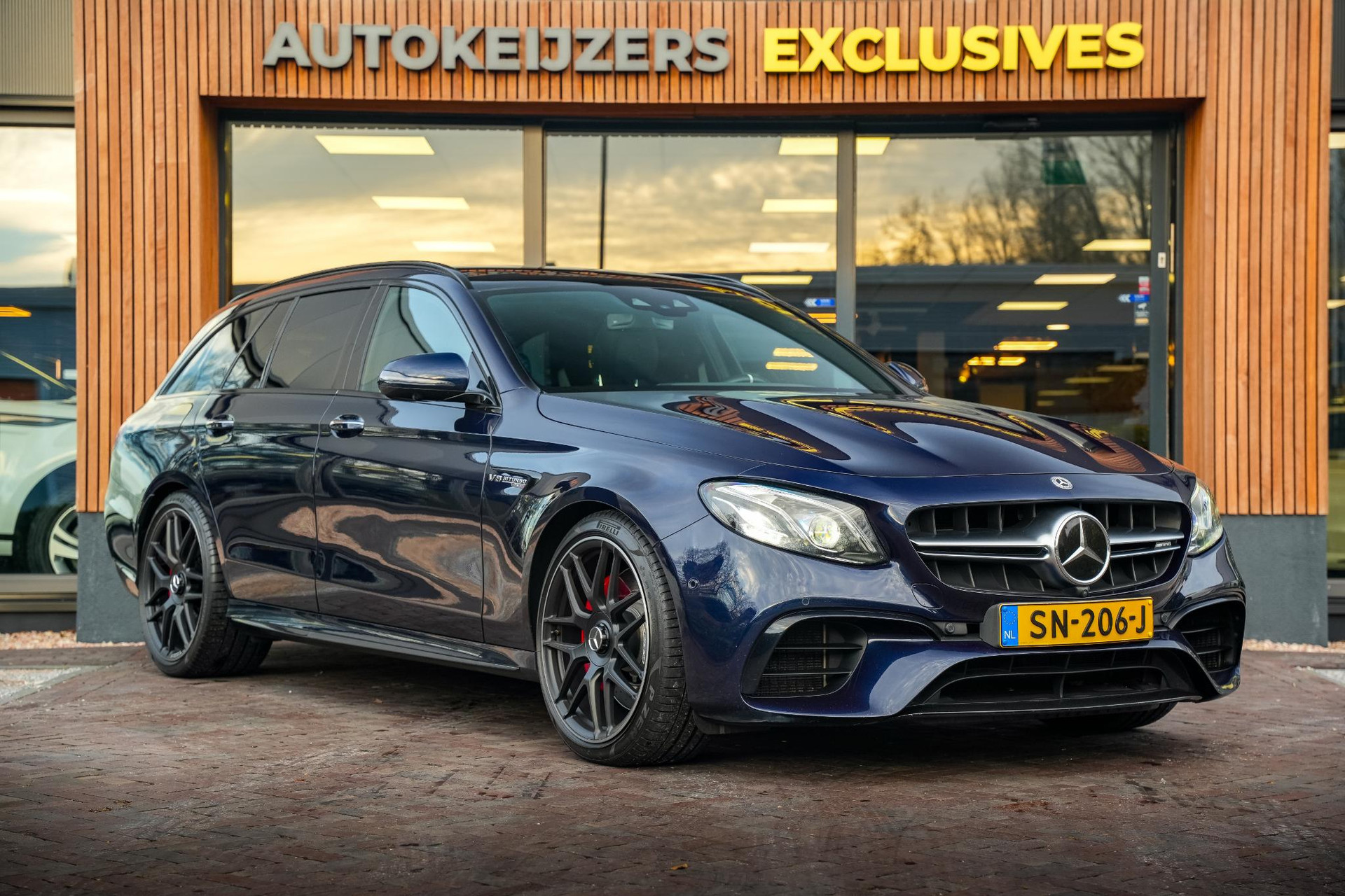 Mercedes-Benz E-Klasse Estate AMG 63 S 4MATIC Premium Plus 2017 1
