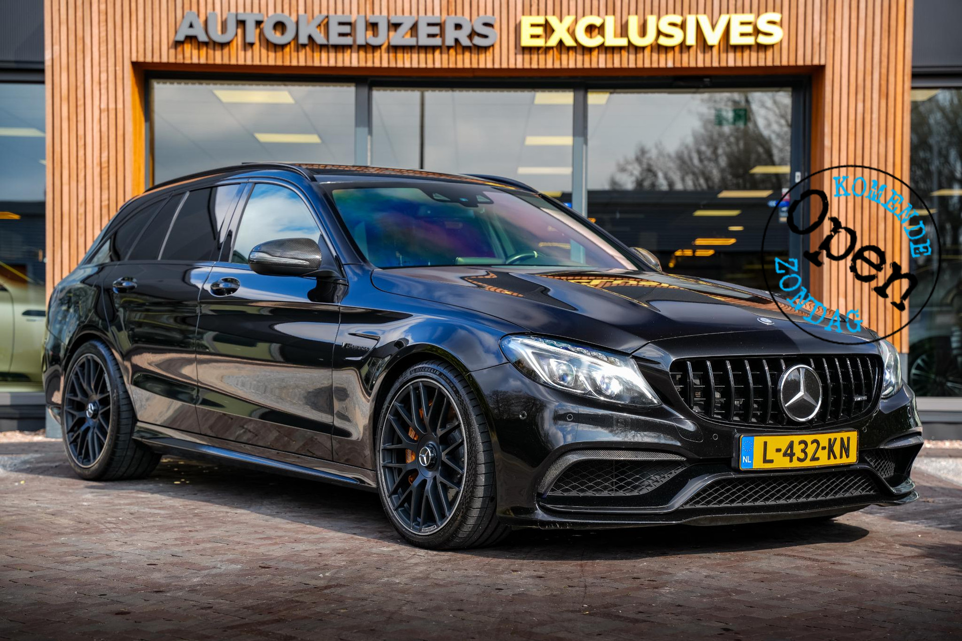 Mercedes-Benz C-Klasse Estate AMG 63 S 2015  1