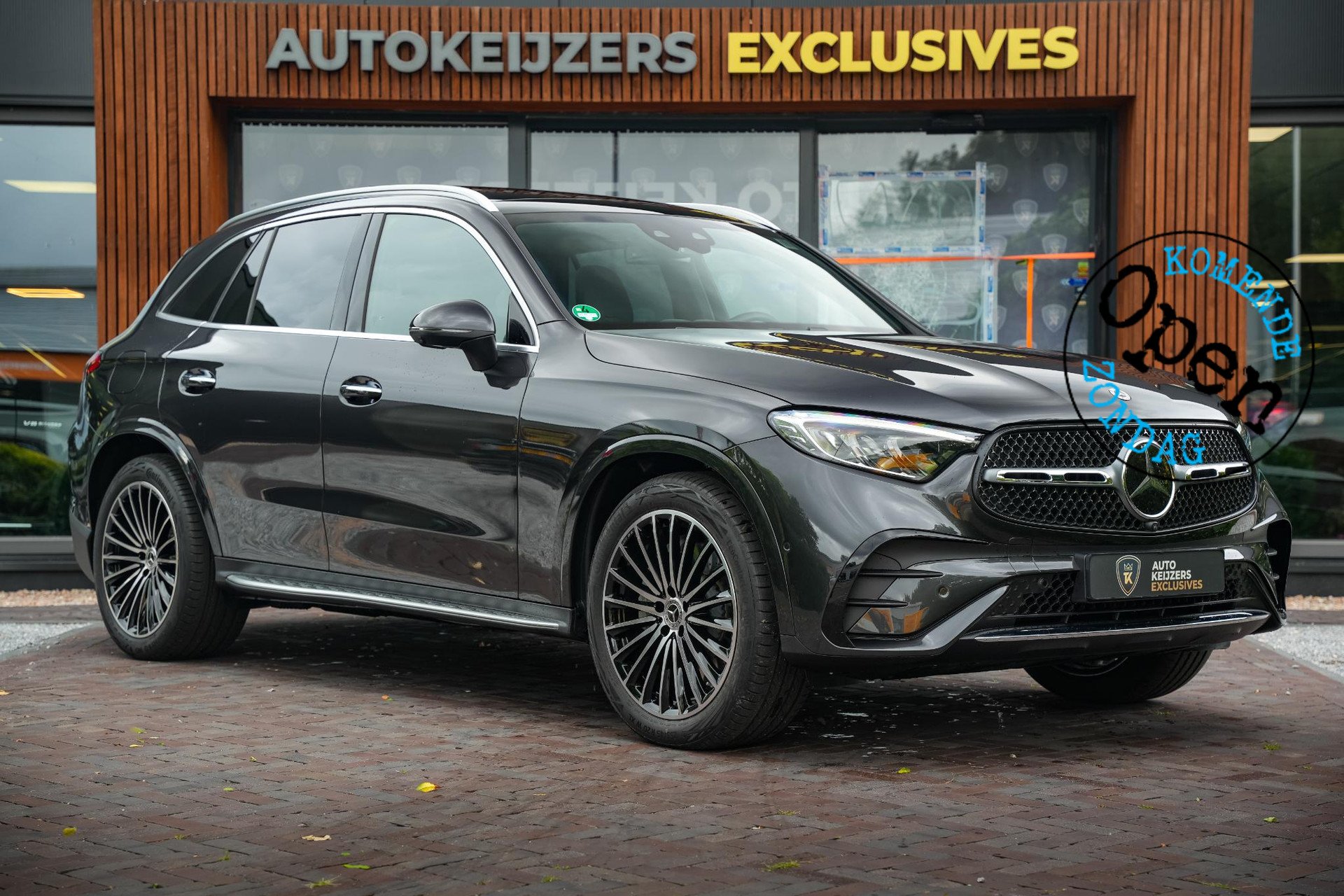 Mercedes-Benz GLC 220d 4MATIC AMG Line 2025 1
