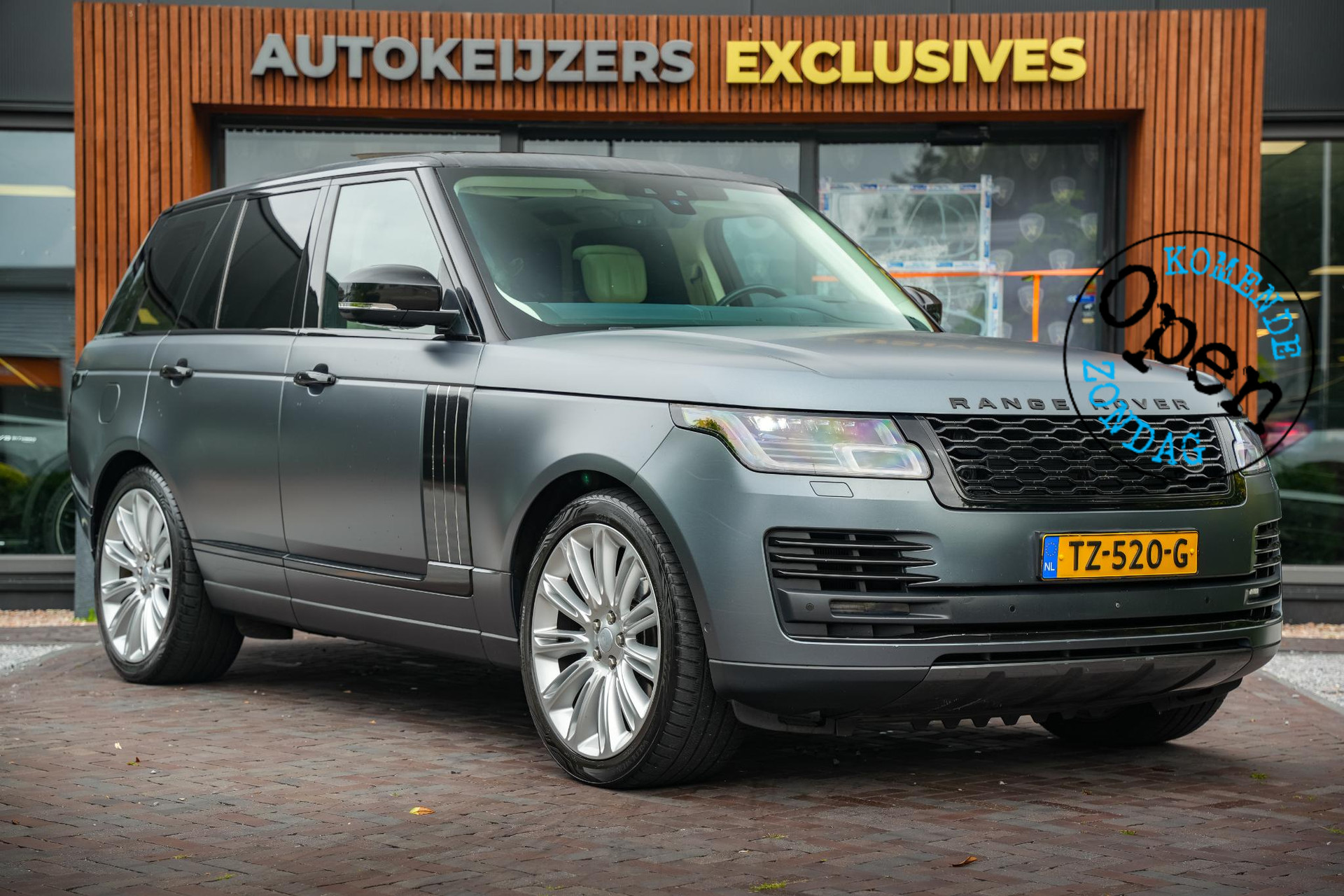 Land Rover Range Rover 3.0 TDV6 Autobiography 2018 Flores Blue/Byron Blue (1CK) (1CK) 1