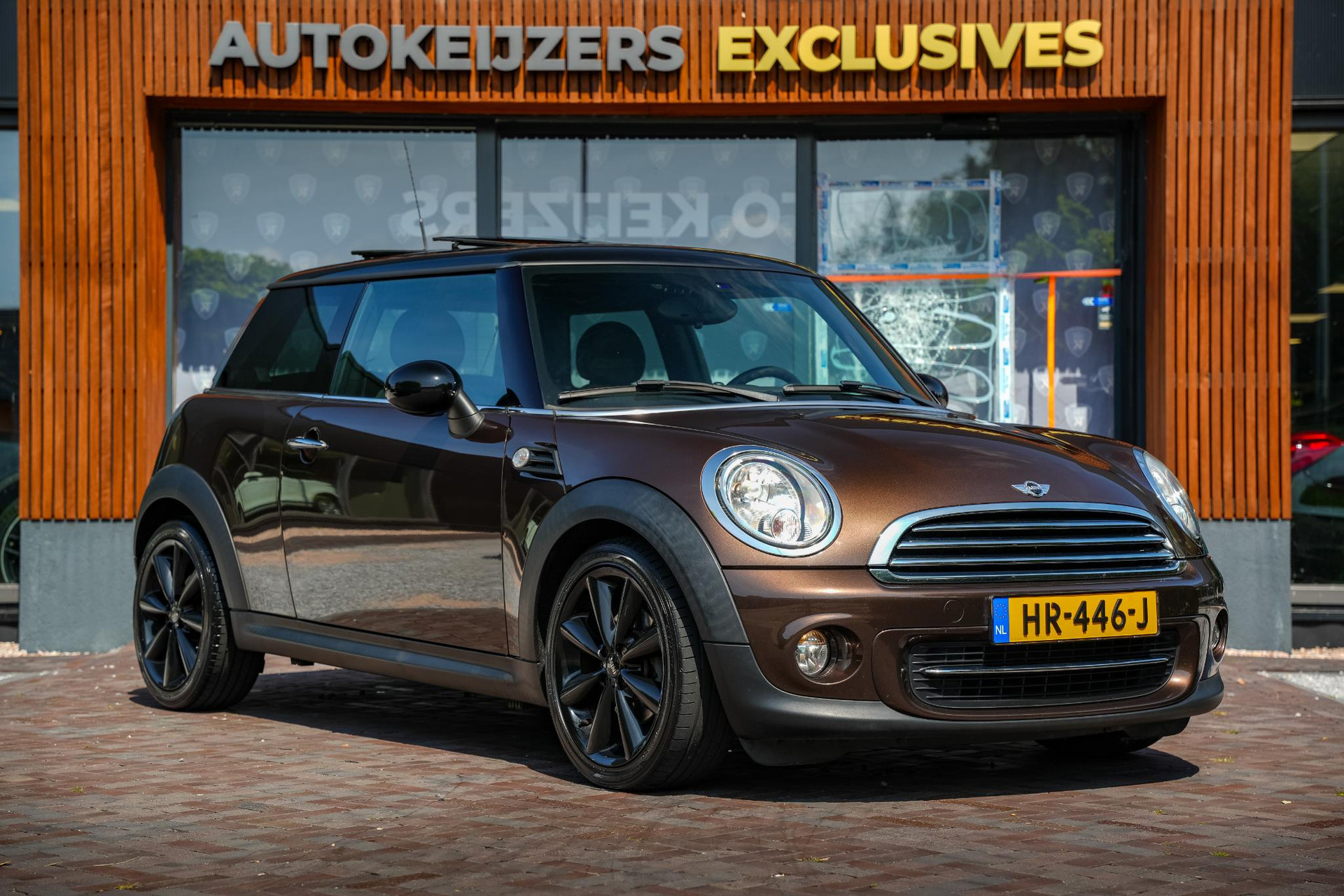 MINI Mini 1.6 Cooper Westminster 2012 Hot-chocolate metallic (A88) 1