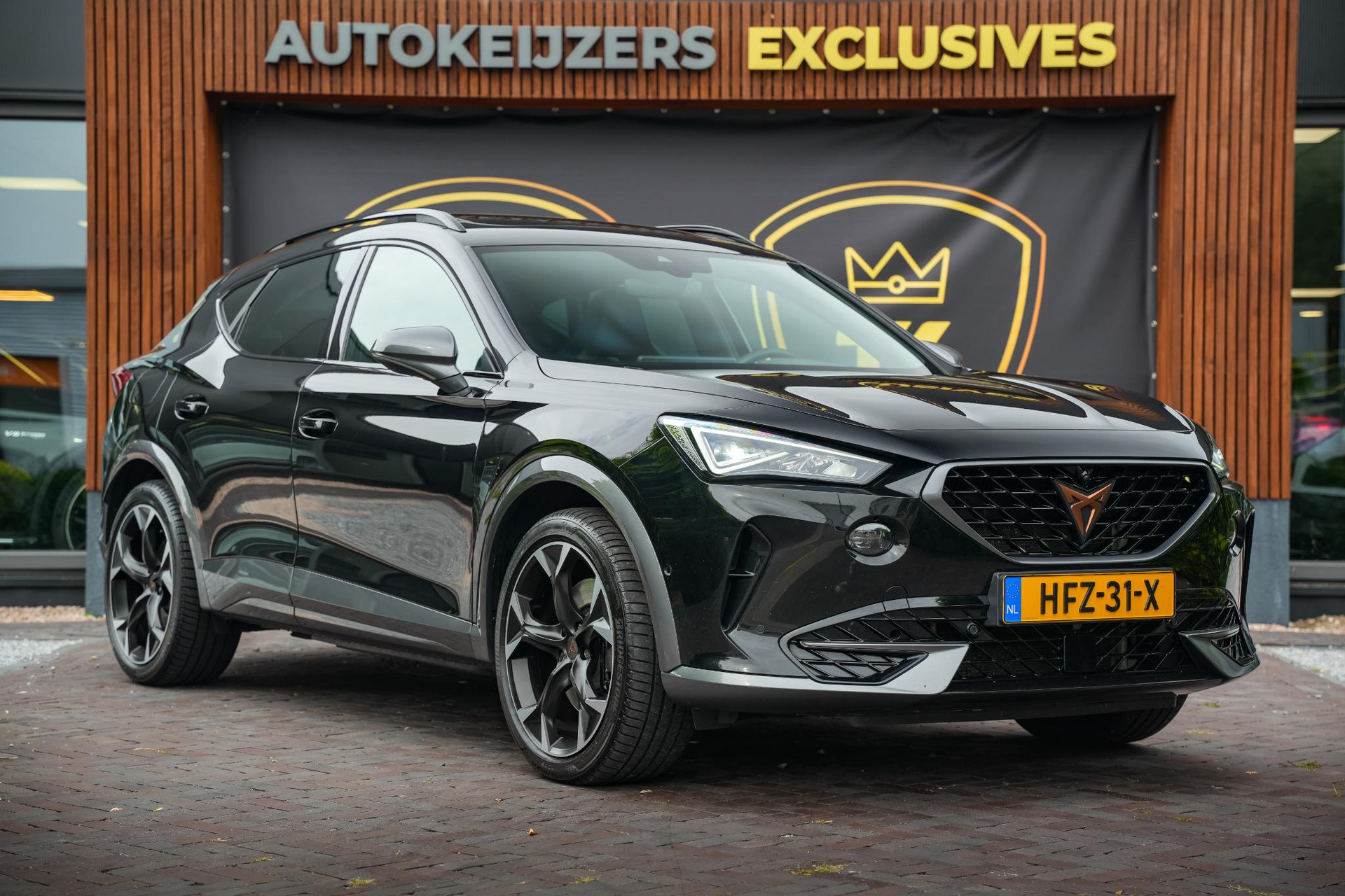 CUPRA Formentor 1.4 e-Hybrid VZ Performance 2021 Midnight black 1