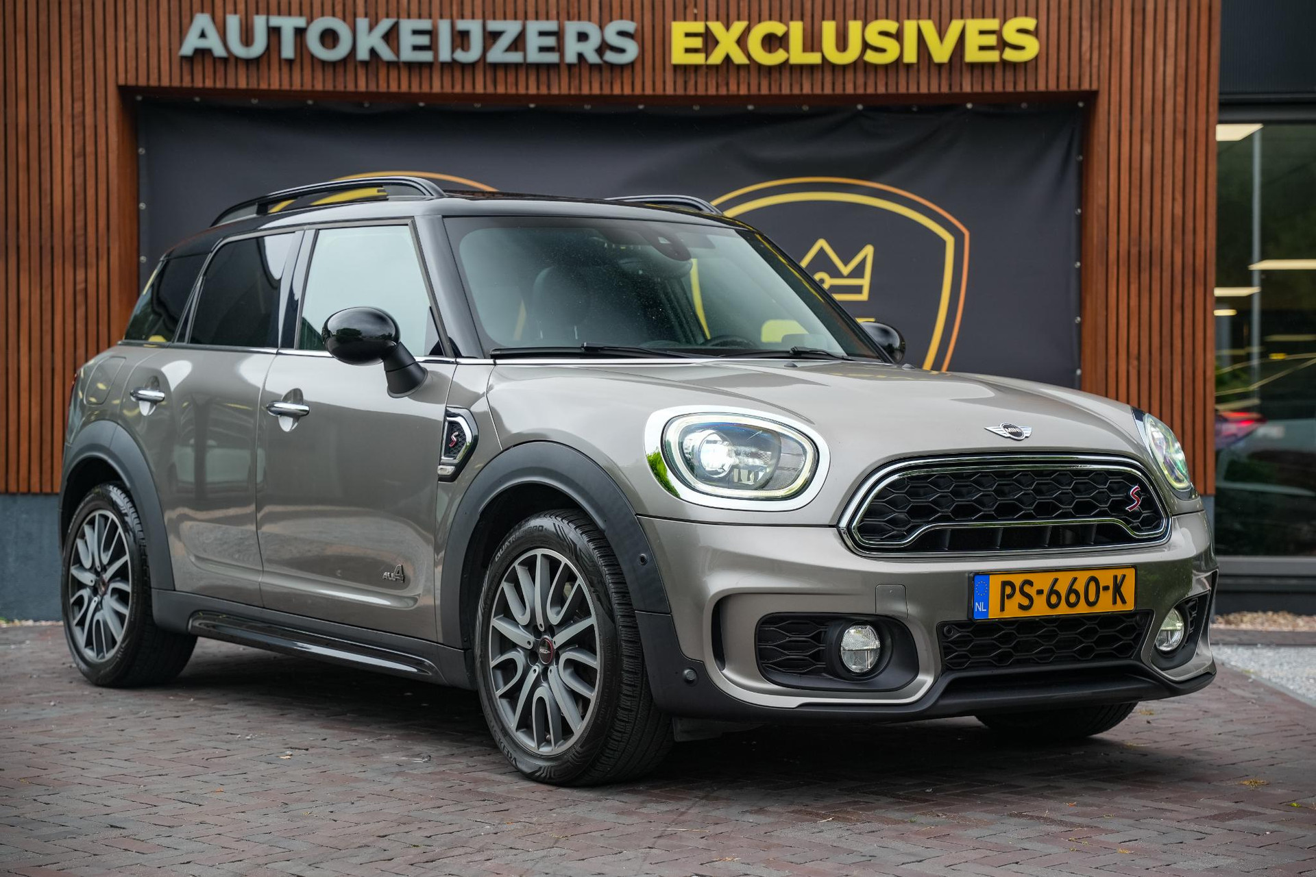 MINI Countryman 2.0 Cooper SD ALL4 Chili 2017 Melting silver 1