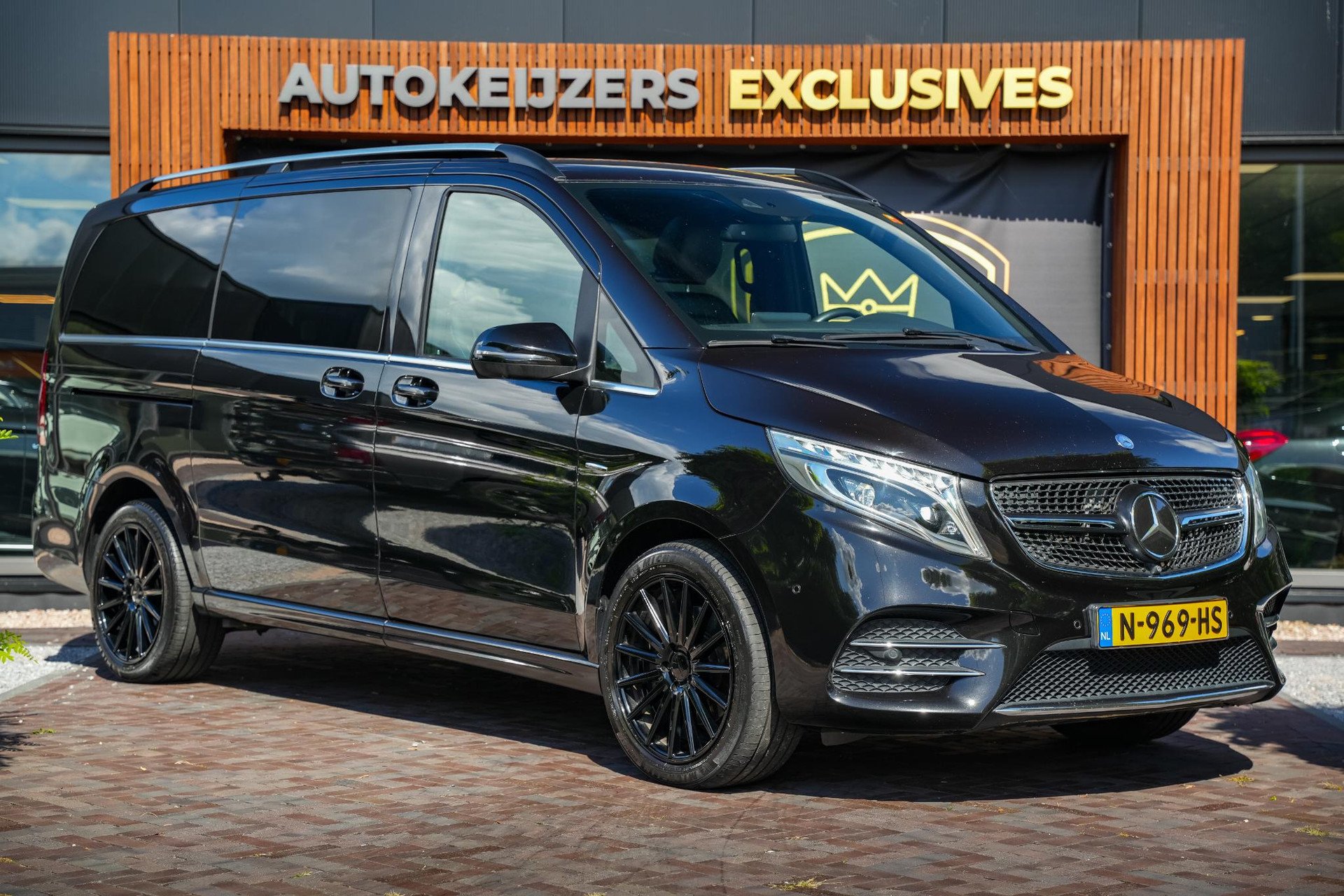 Mercedes-Benz V-Klasse 250d 4-MATIC Lang Exclusive 2016 - 1