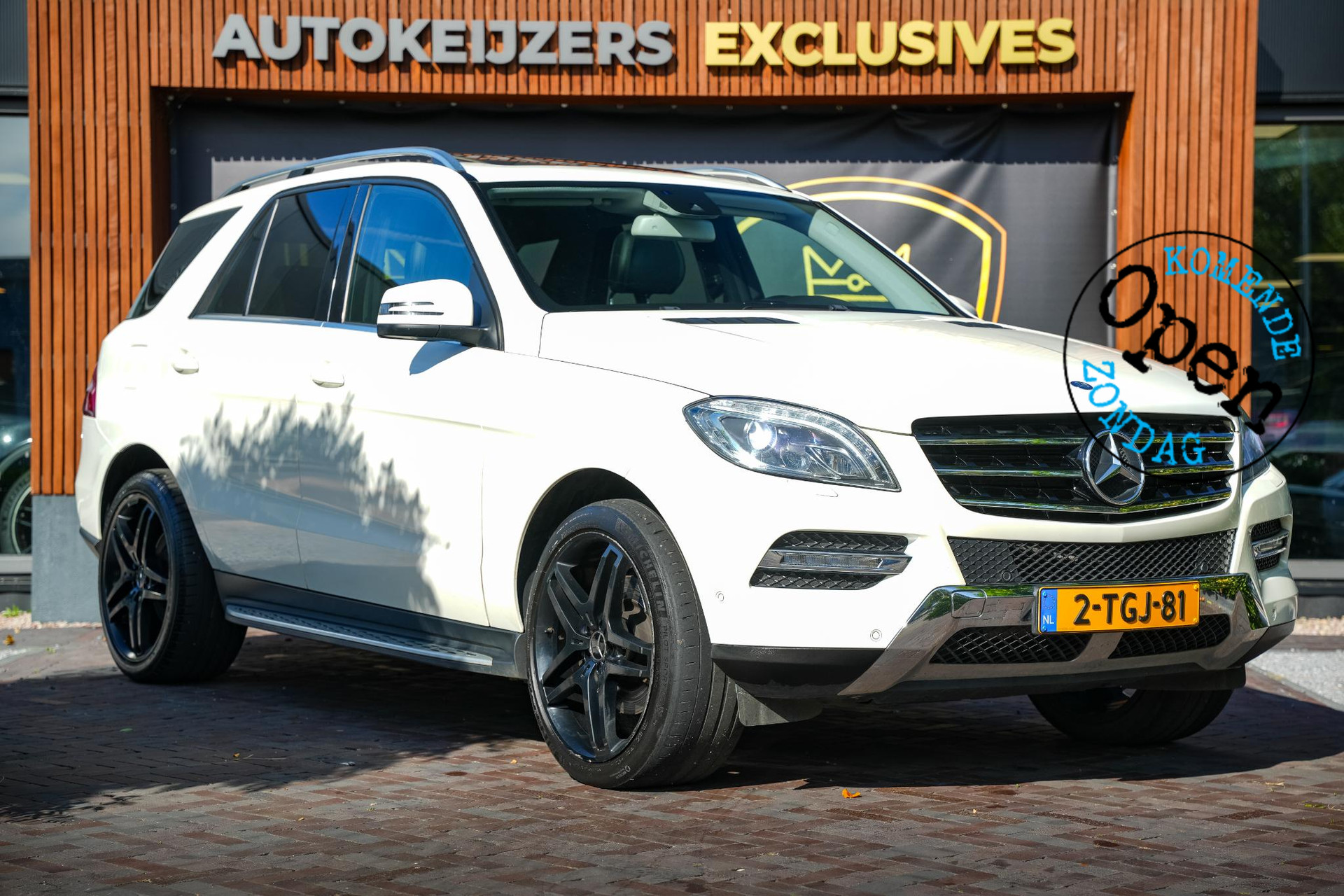 Mercedes-Benz M-Klasse 350 2013 DIAMOND WHITE - METALLIC PAINT (799U) 1