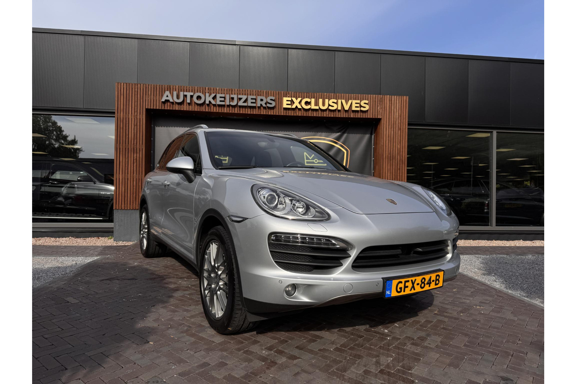 Porsche Cayenne 4.8 S 2013  1