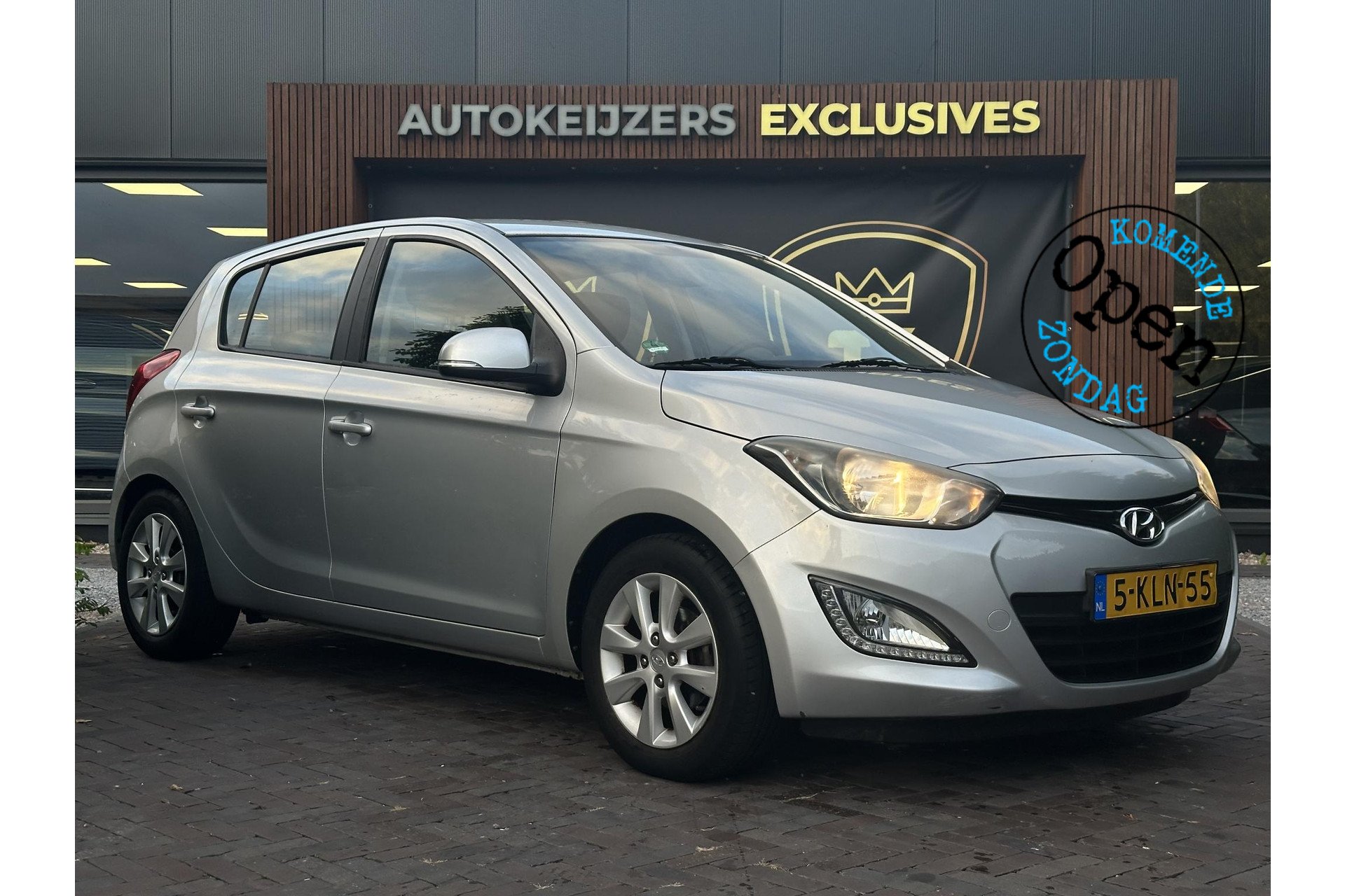 Hyundai i20 1.2i i-Deal 2013 Sleek Silver Metallic (RYS) 1