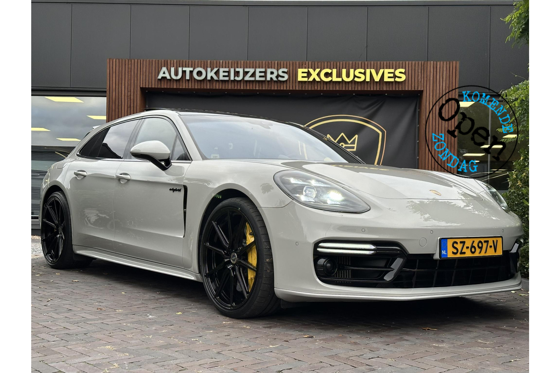 Porsche Panamera Sport Turismo 4.0 Turbo S E-Hybrid 2018 Krijt 1