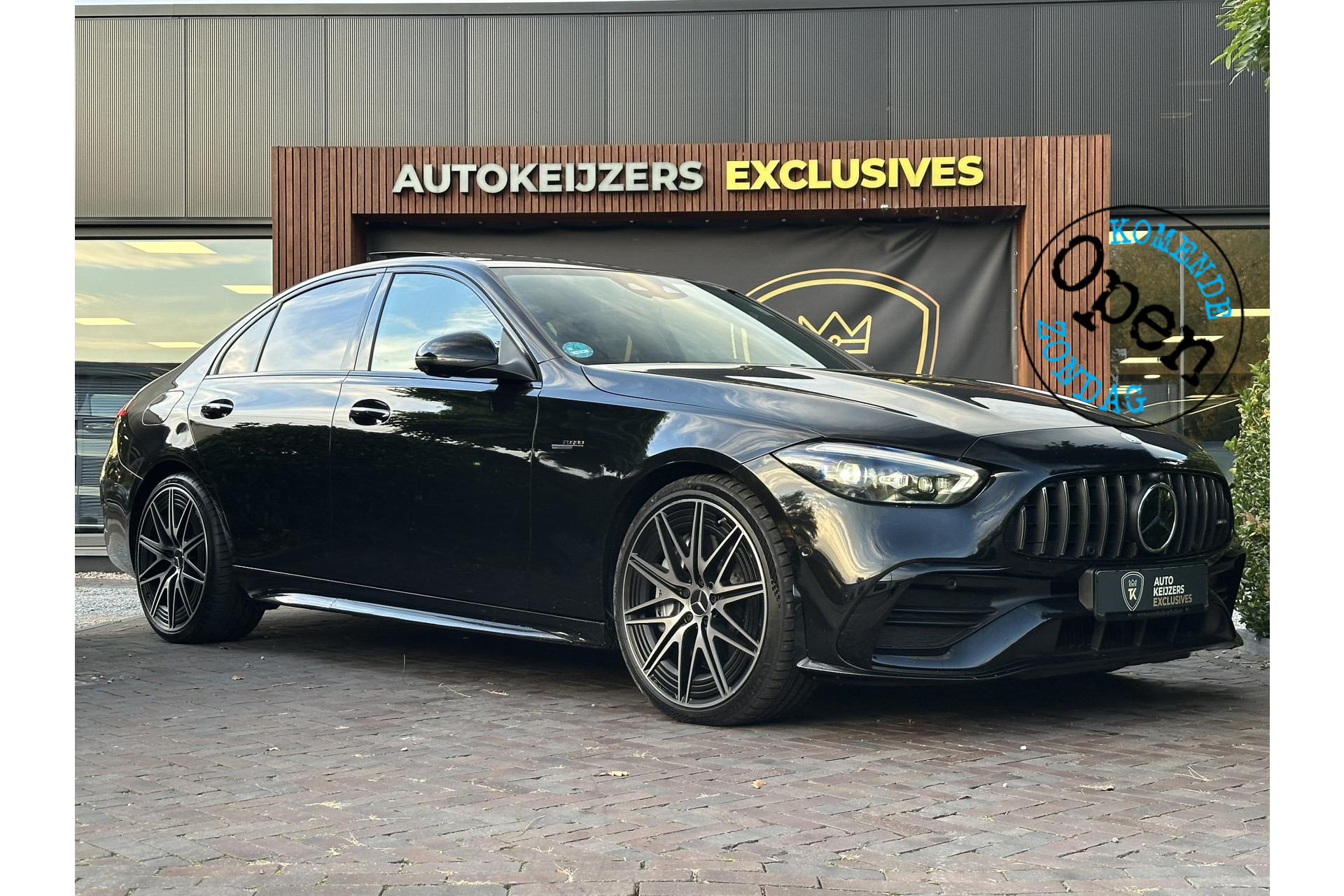 Mercedes-Benz C-Klasse AMG 43 4MATIC 2024 Obsidian black - metallic finish (197U) 1