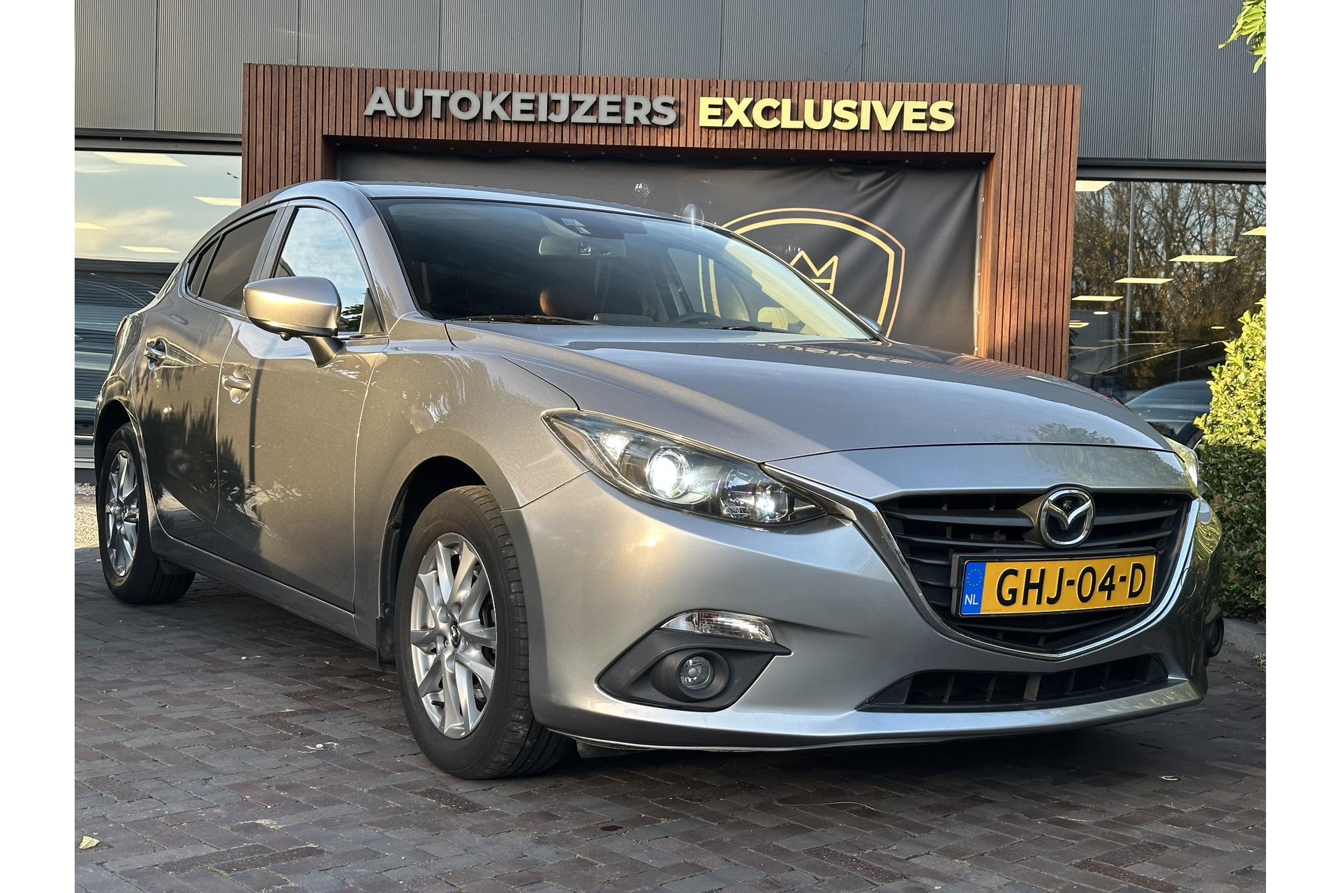 Mazda 3 2.0 TS+ 2014 ALUMINIUM METALLIC (38P) 1