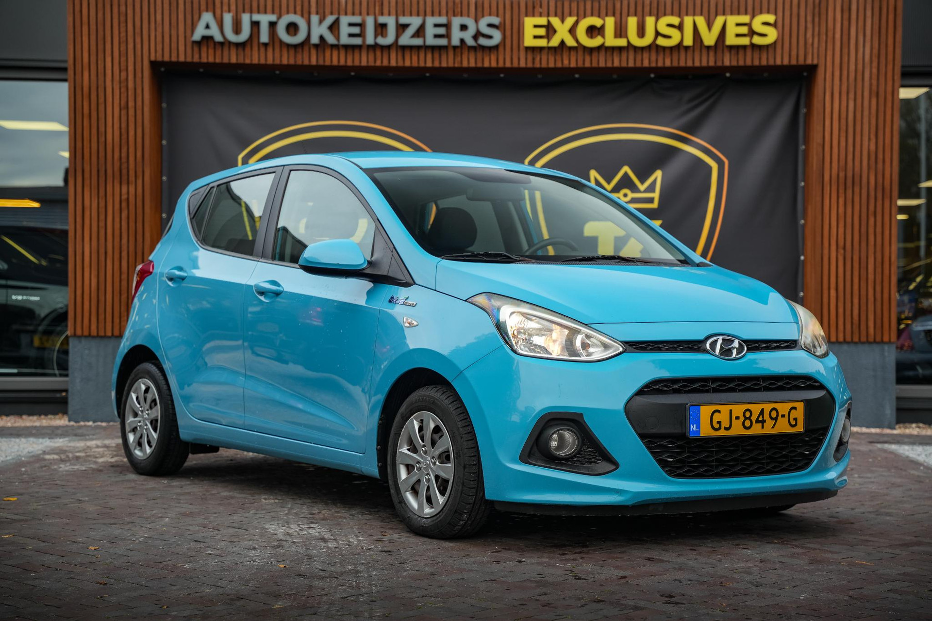 Hyundai i10 1.0i i-Motion Comfort 2015 Blauw  1