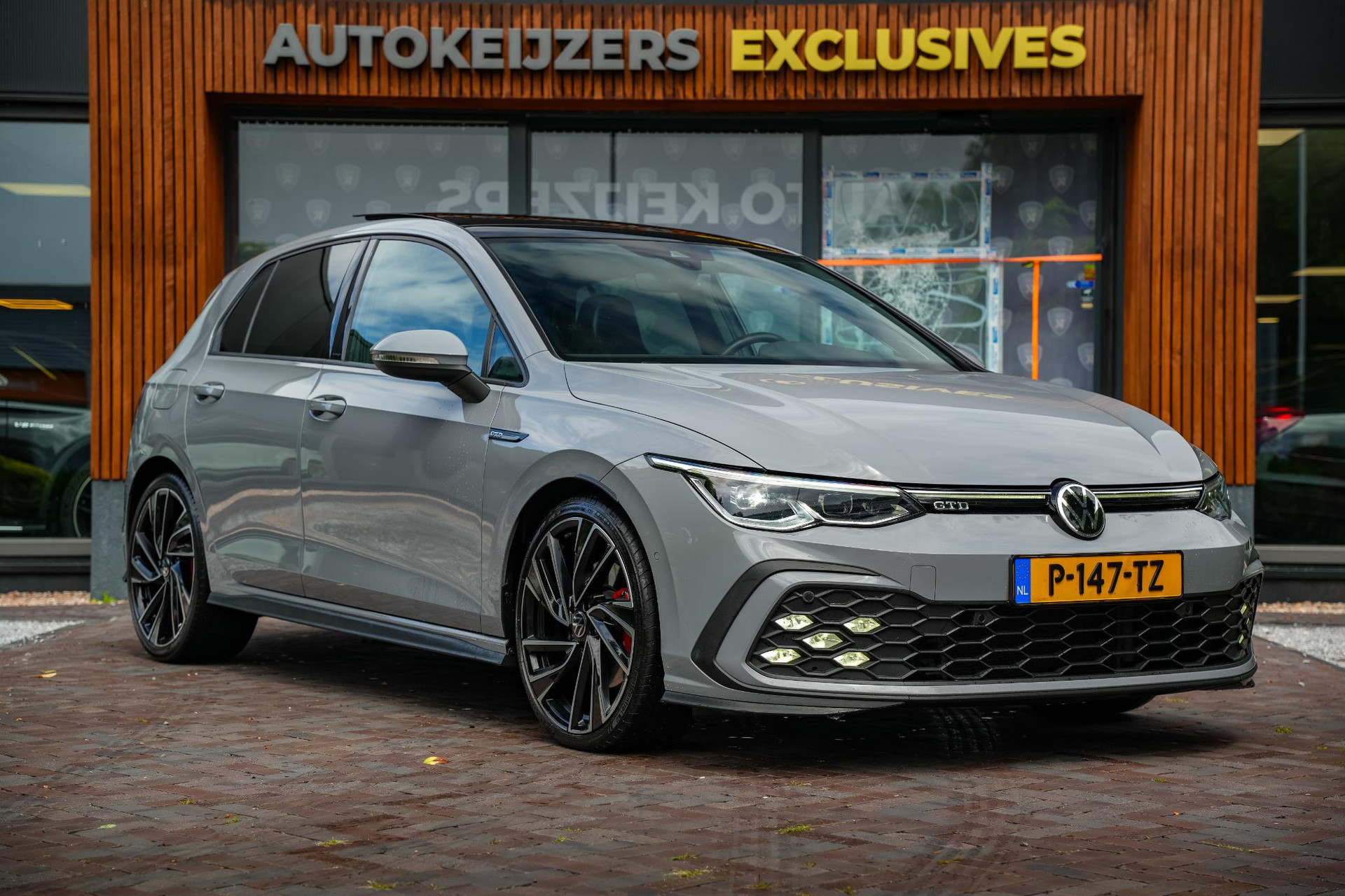 Volkswagen Golf 2.0 TDI GTD 2021 Moonstone grey 1