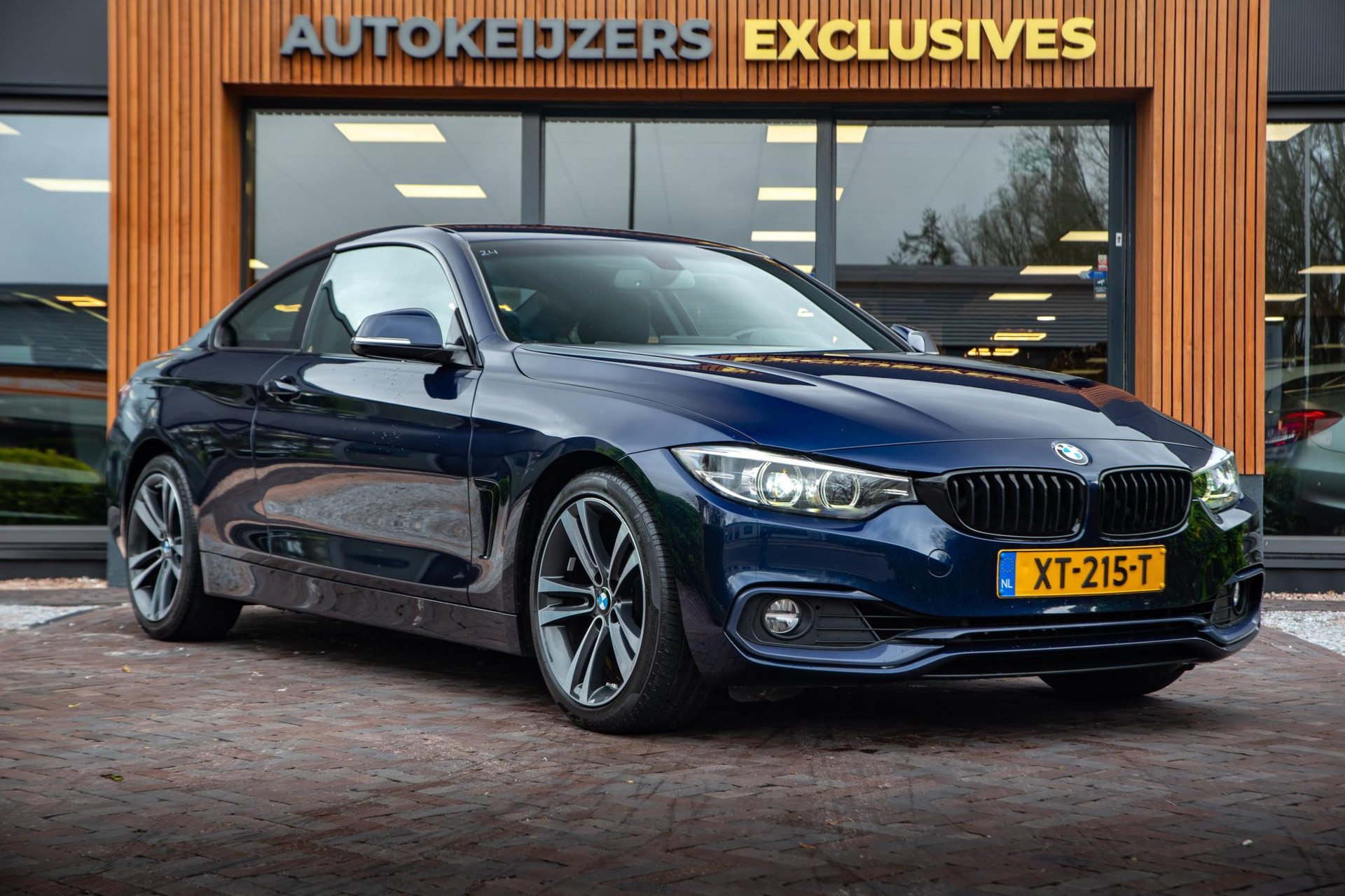 BMW 4 Serie Coupé 420i Executive Edition 2019 Tansanitblau ii metallic 1