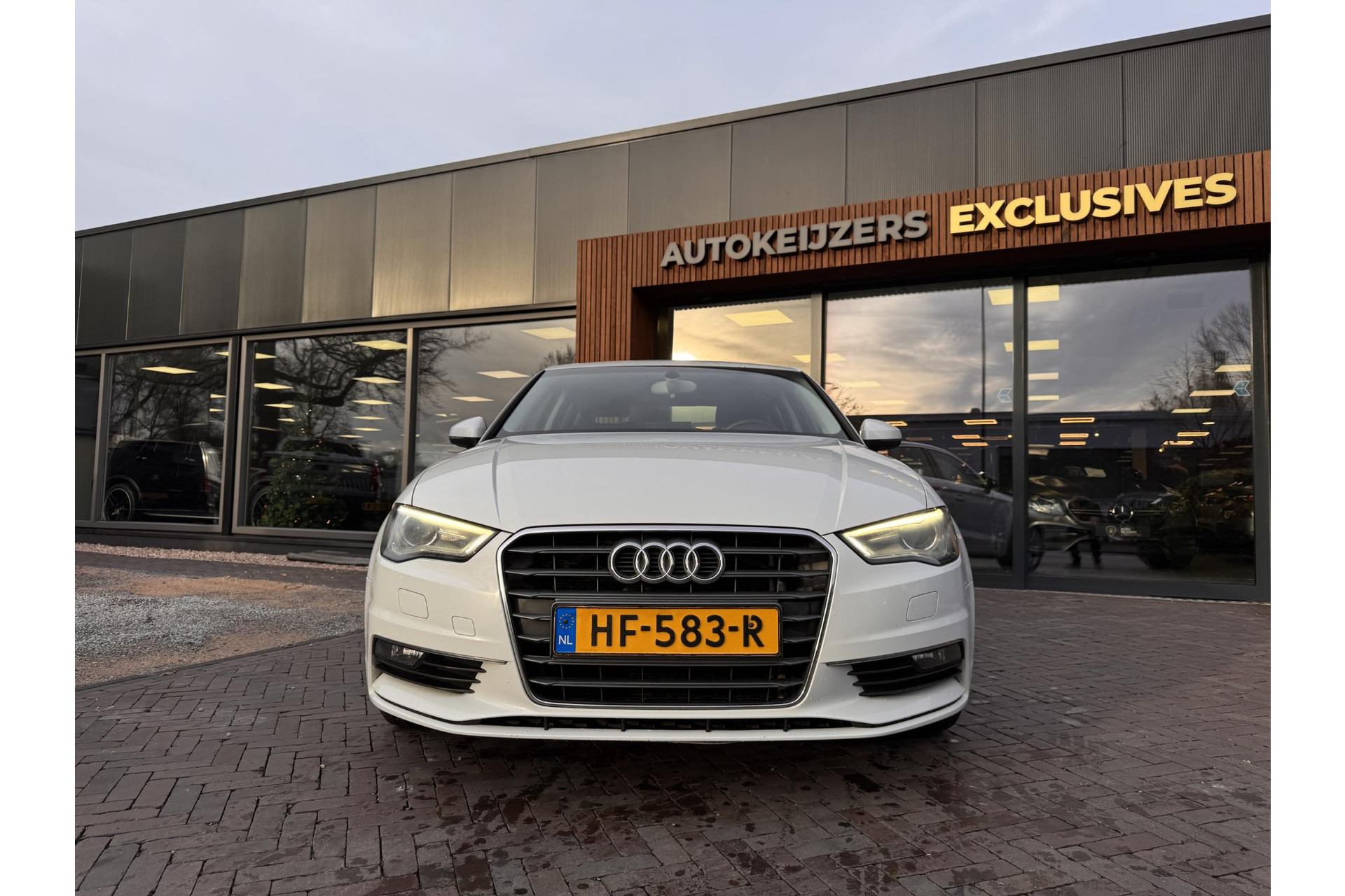 Audi A3 Limousine 1.4 TFSI CoD Ambition 2014  1