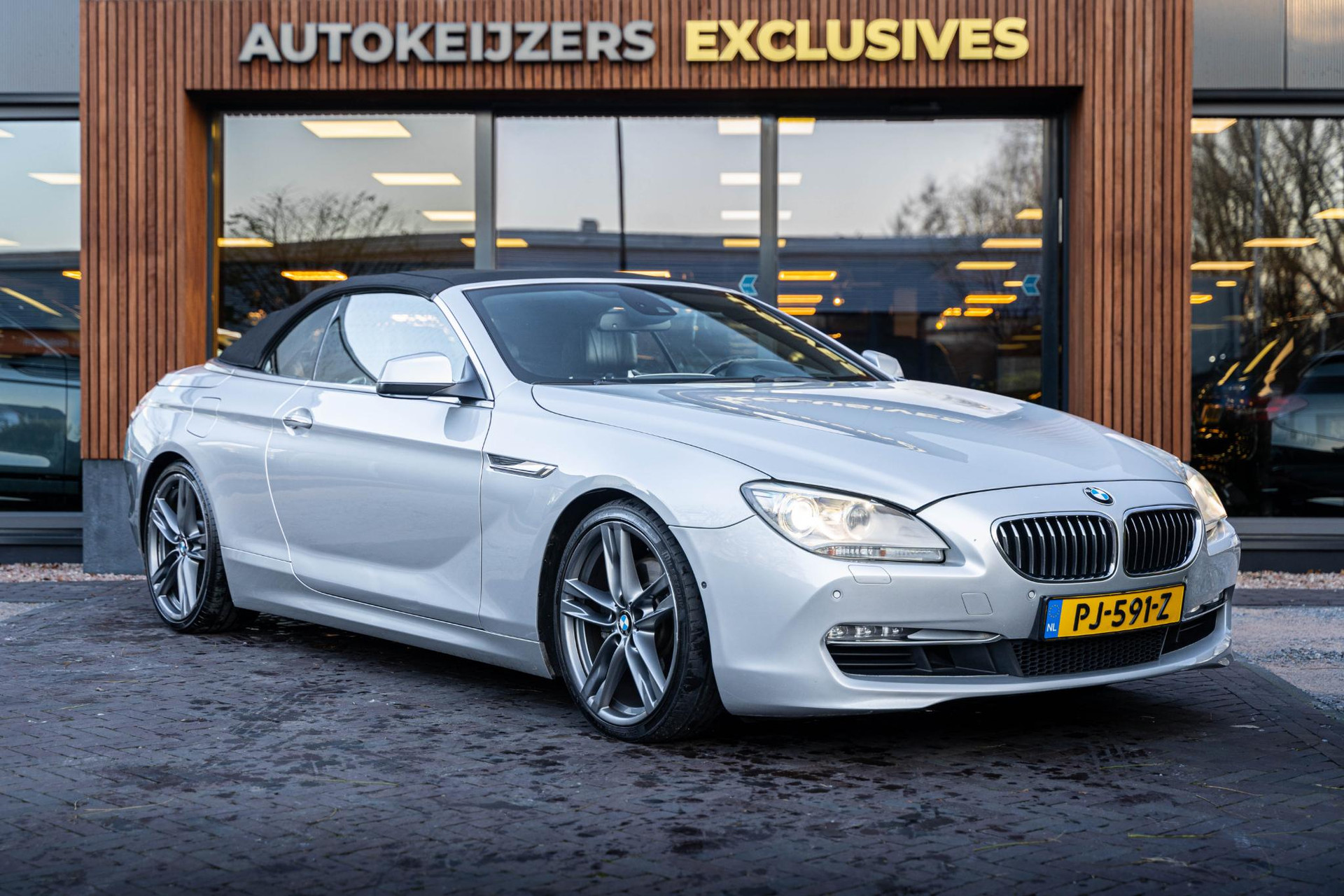 BMW 6 Serie Cabrio 640i High Executive 2012 titan-silber (354) 1