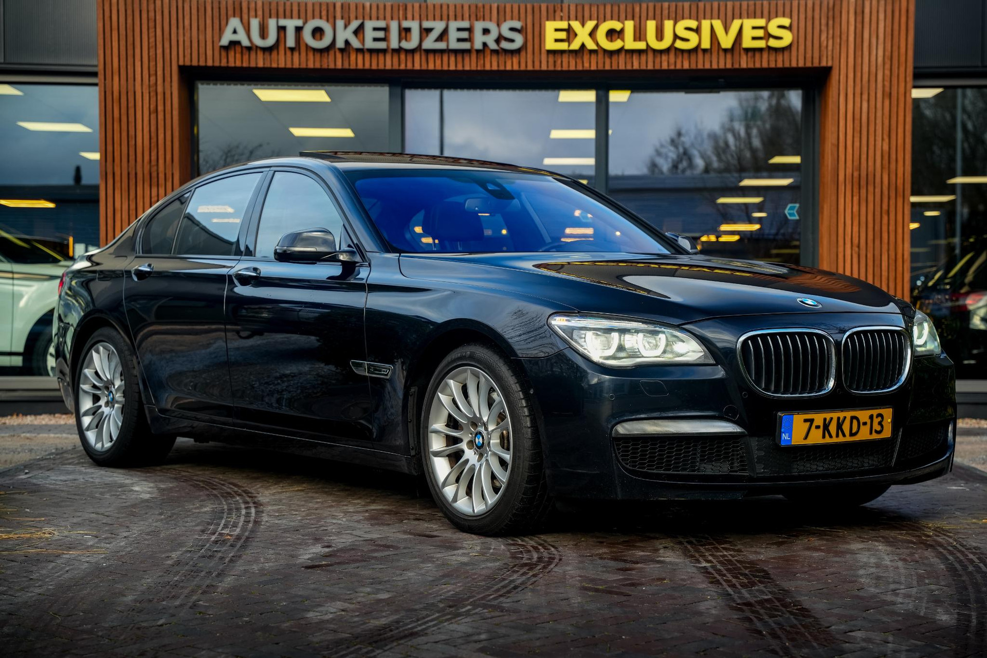 BMW 7 Serie 740i ActiveHybrid High Executive 2013 Carbonschwarz metallic 1