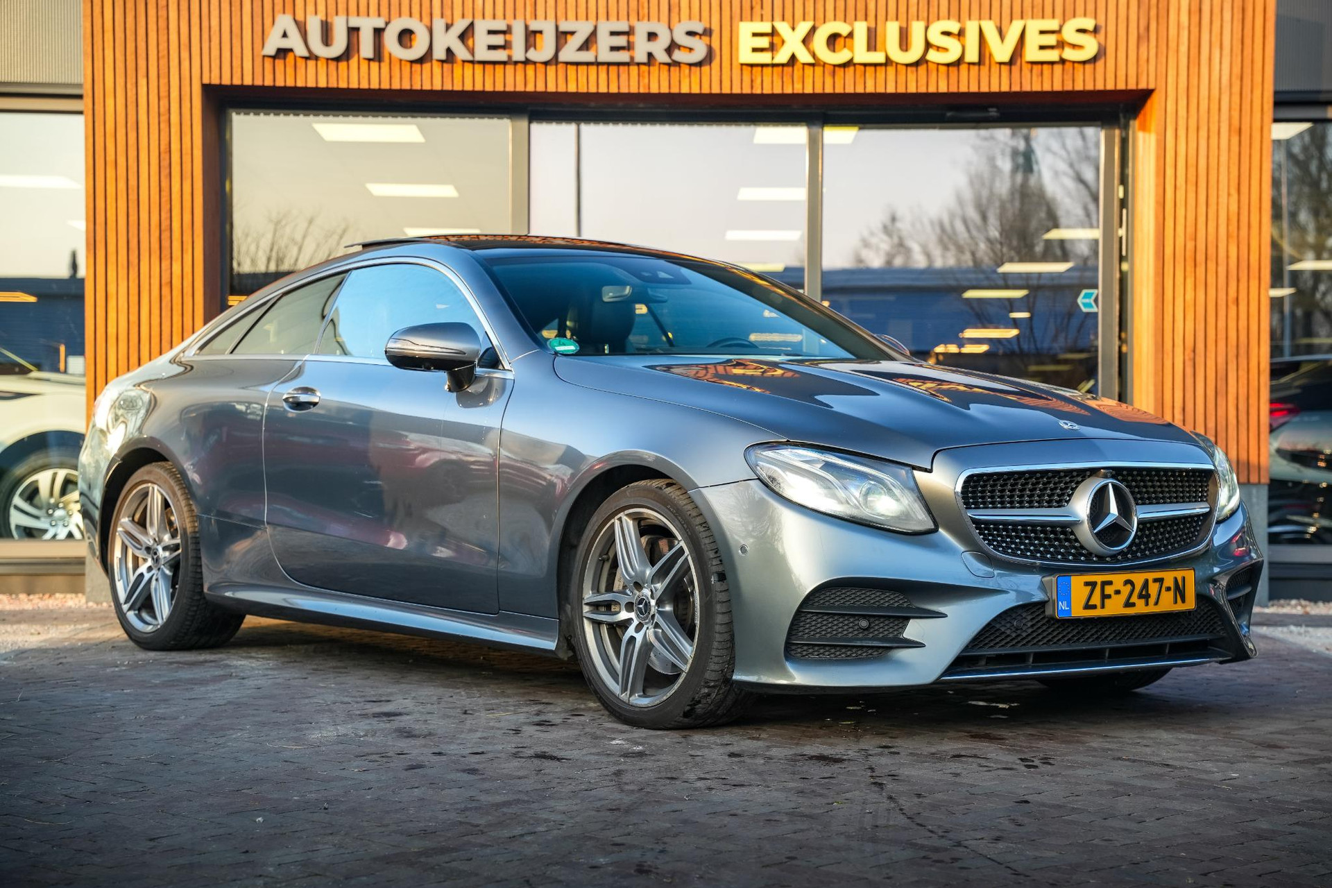 Mercedes-Benz E-Klasse Coupé 400 4MATIC AMG 2018  1
