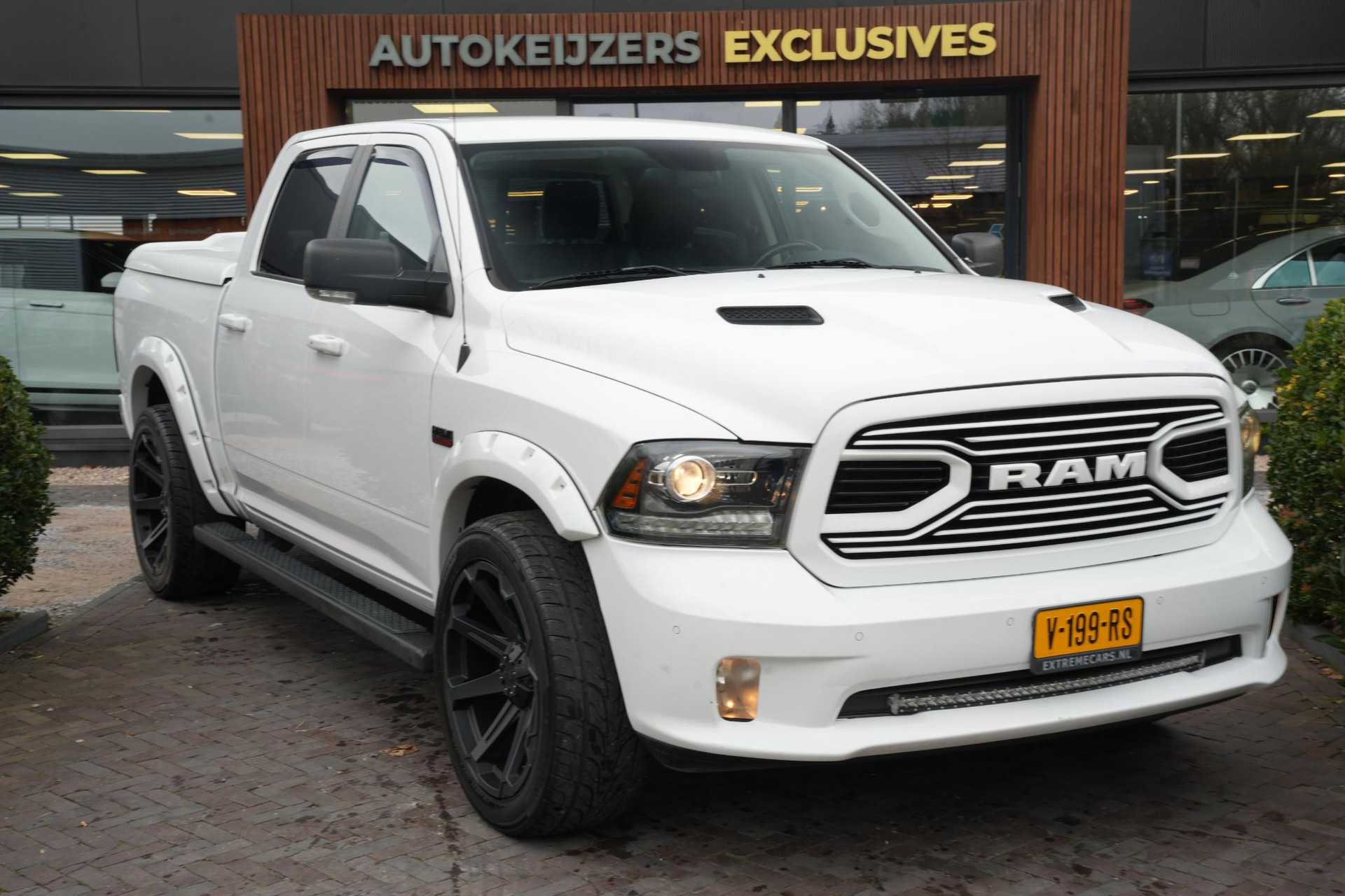 Dodge Ram 1500 5.7 V8 4x4 Crew Cab 5'7 Sport 2018  1