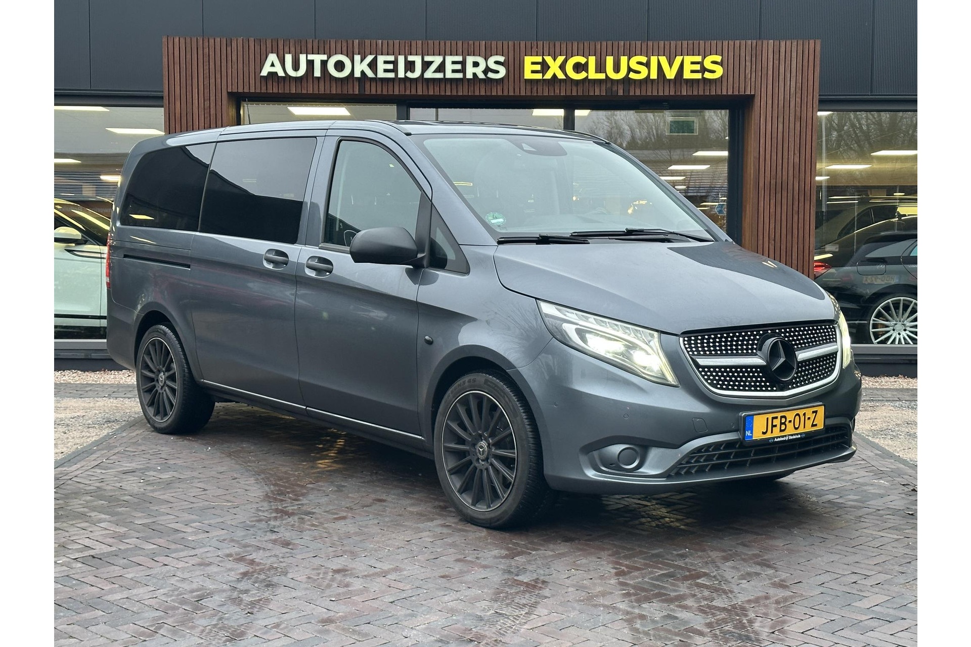 Mercedes-Benz Vito Tourer 119 BlueTEC Pro Lang 4x4 2015 - 1