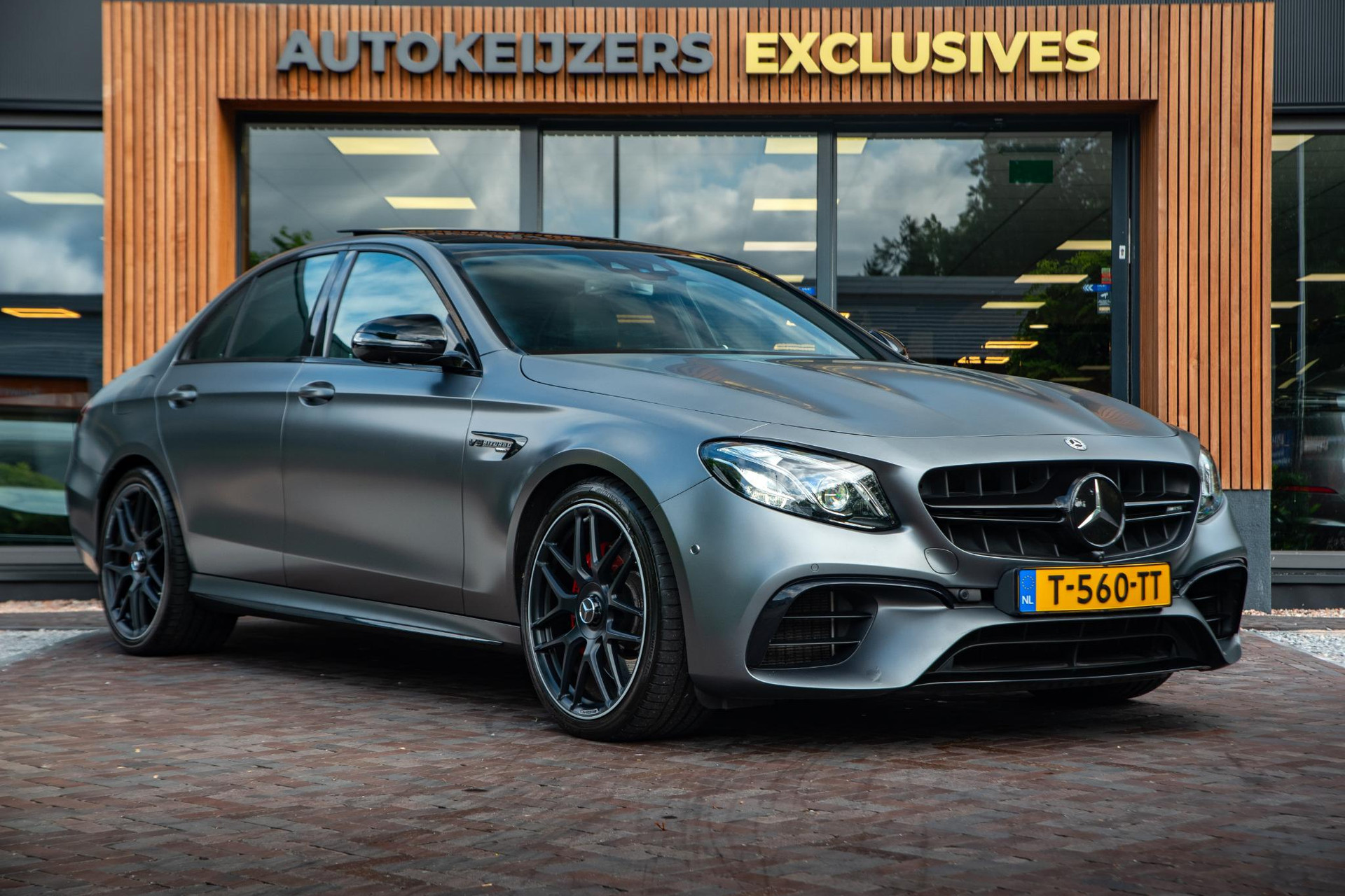 Mercedes-Benz E-Klasse AMG 63 S 4MATIC+ 2019  1