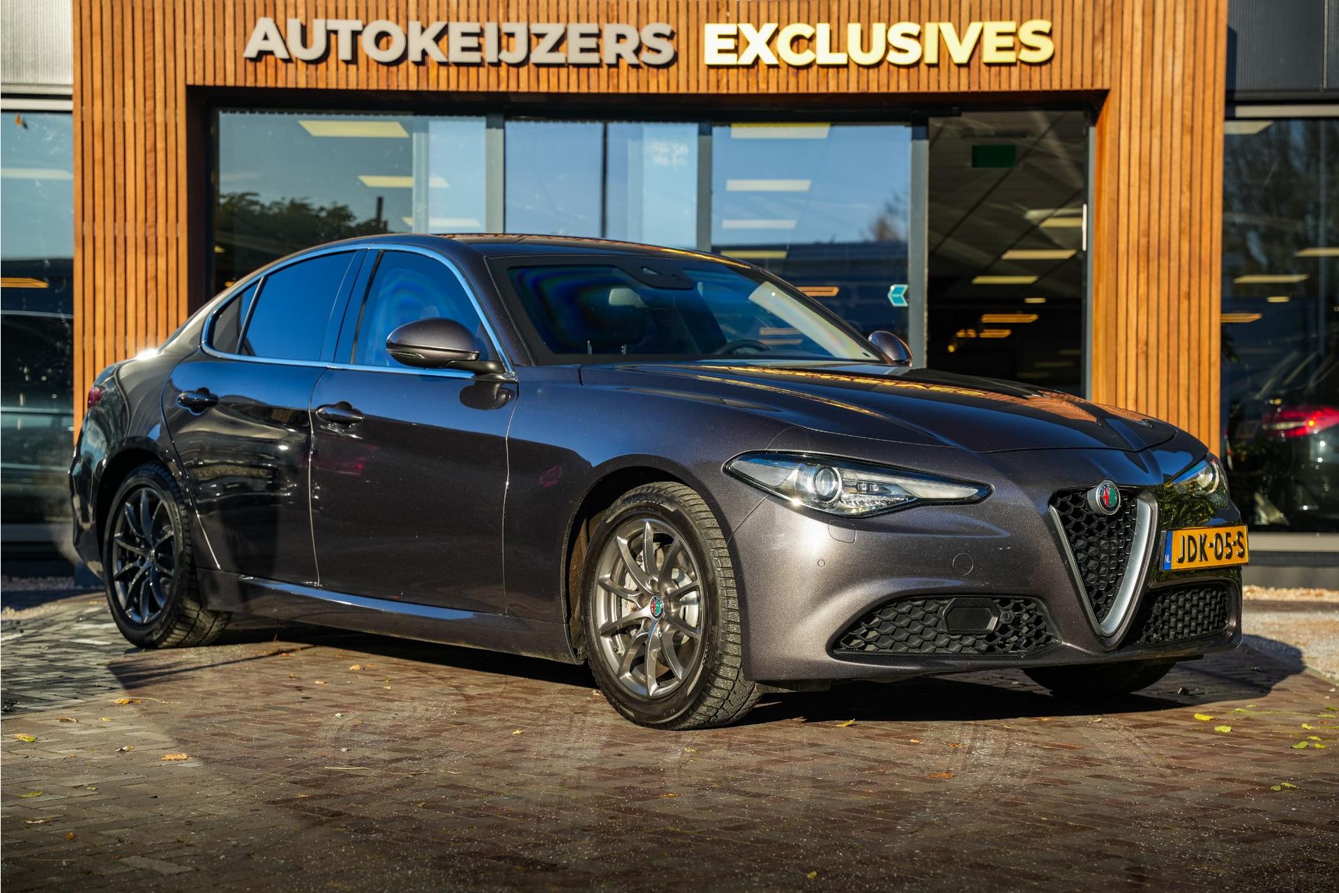 Alfa Romeo Giulia 2.0 T AWD Gepantserd / Armoured B4 2019  1
